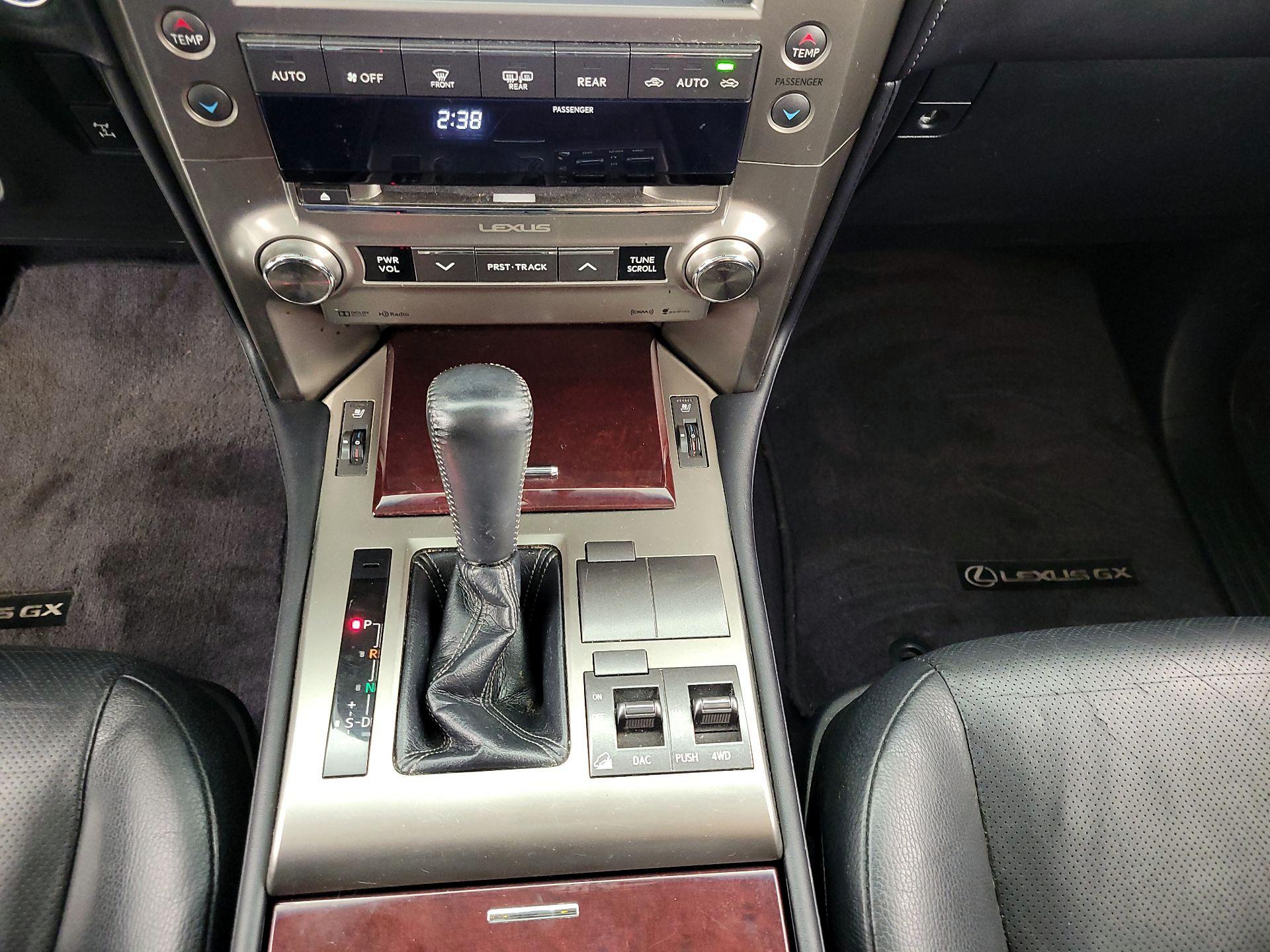 Thumbnail: 2014 Lexus GX - 18