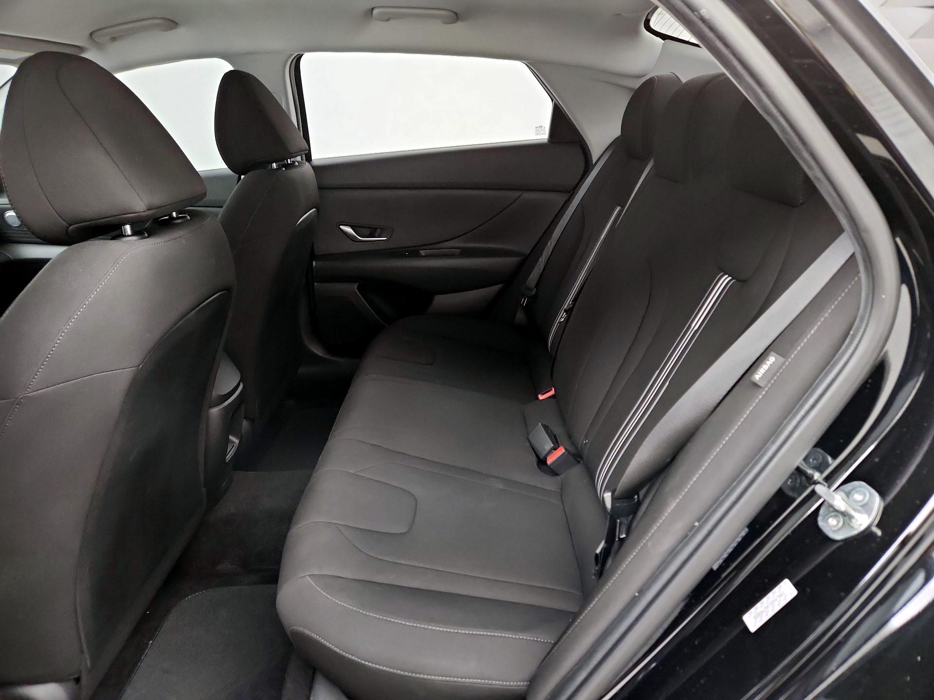 Thumbnail: 2024 Hyundai Elantra - 20