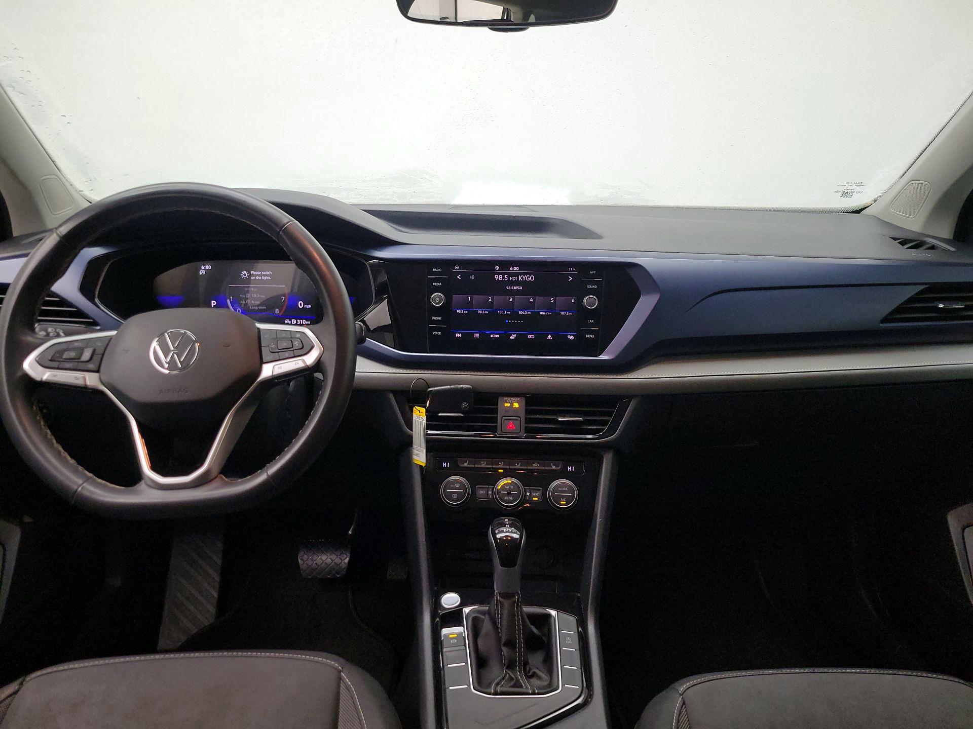 Thumbnail: 2024 Volkswagen Taos - 9