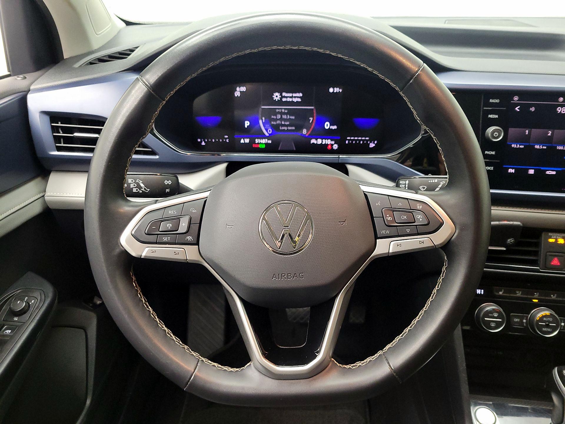 Thumbnail: 2024 Volkswagen Taos - 10