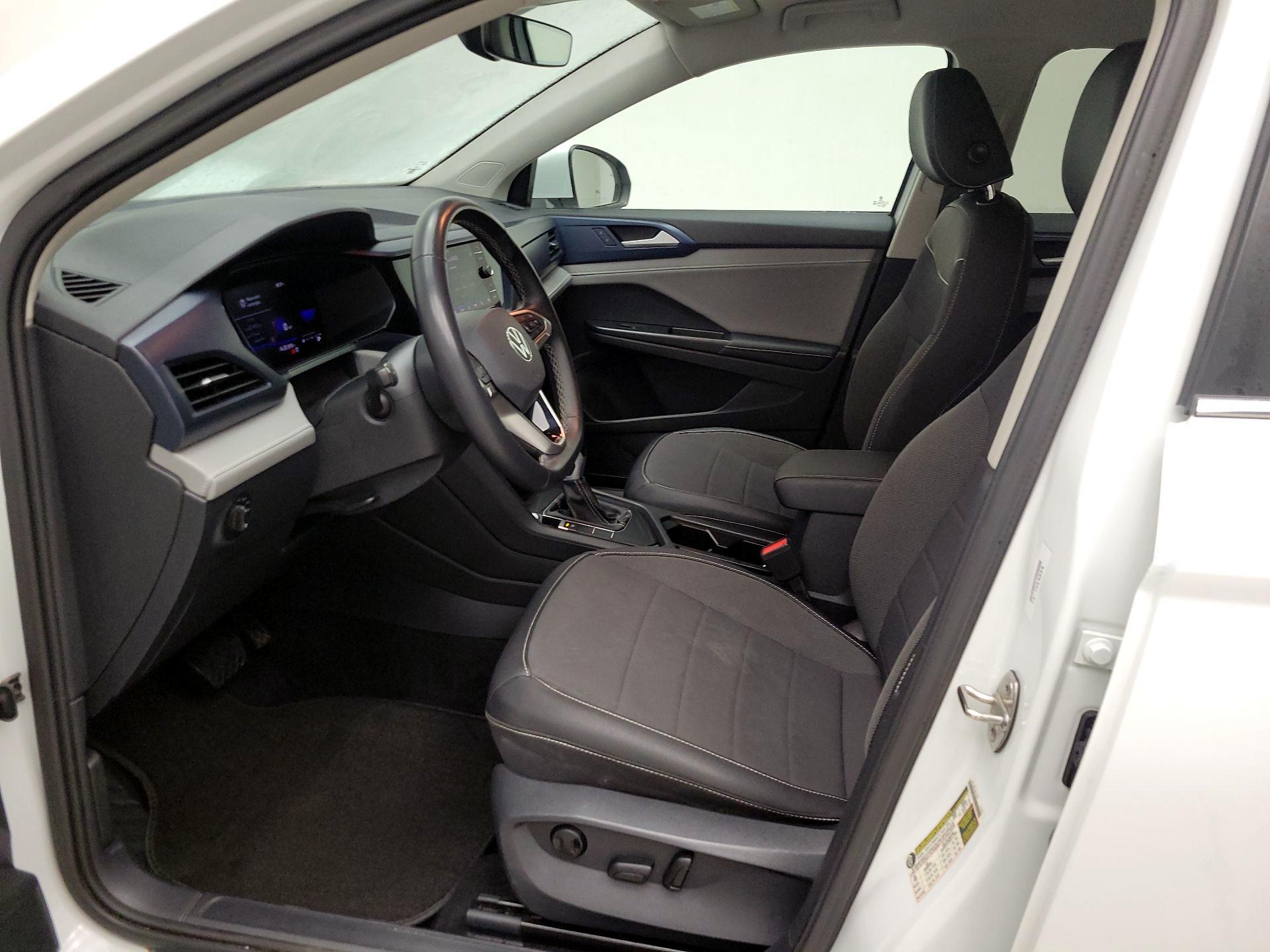 Thumbnail: 2024 Volkswagen Taos - 11