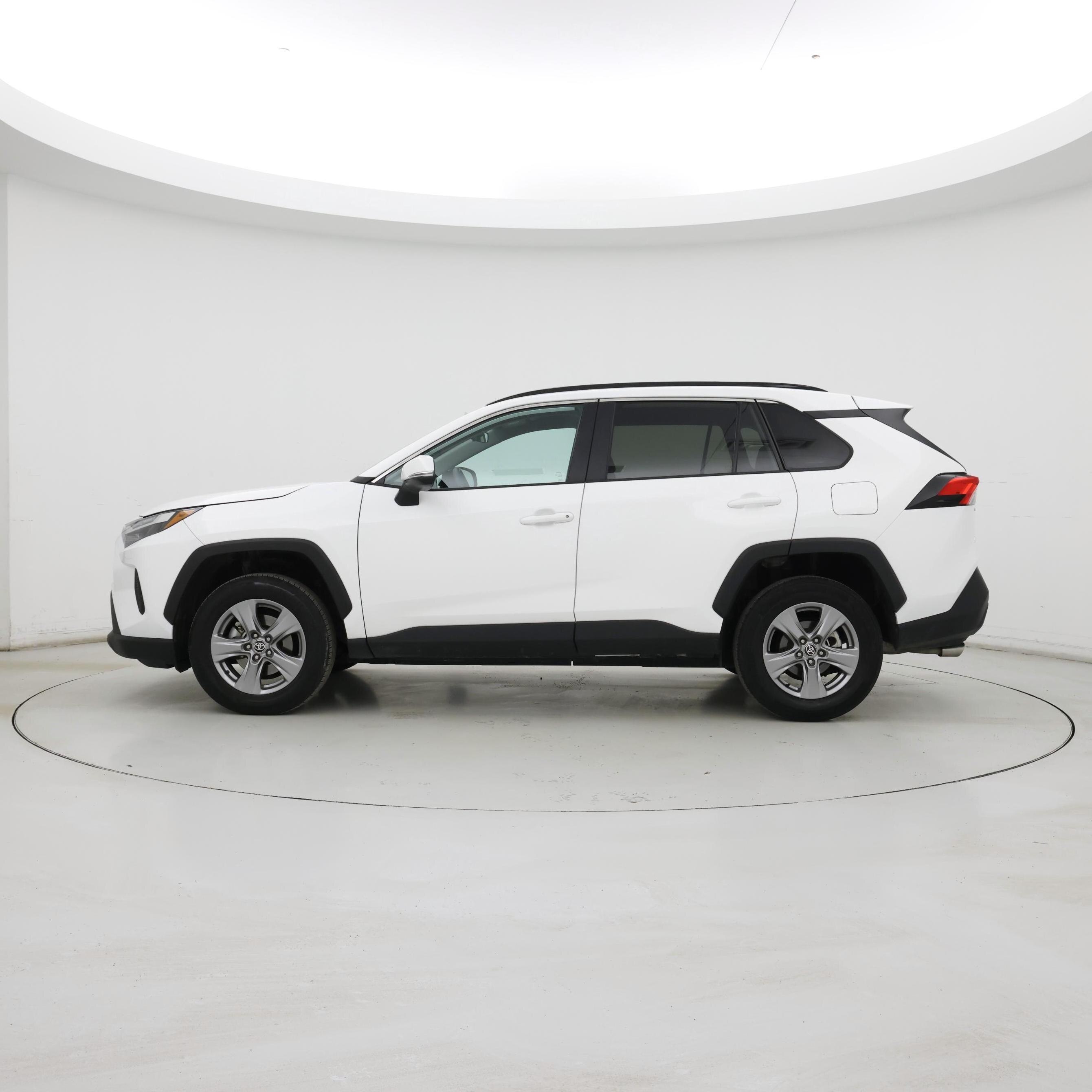 Thumbnail: 2024 Toyota RAV4 - 3