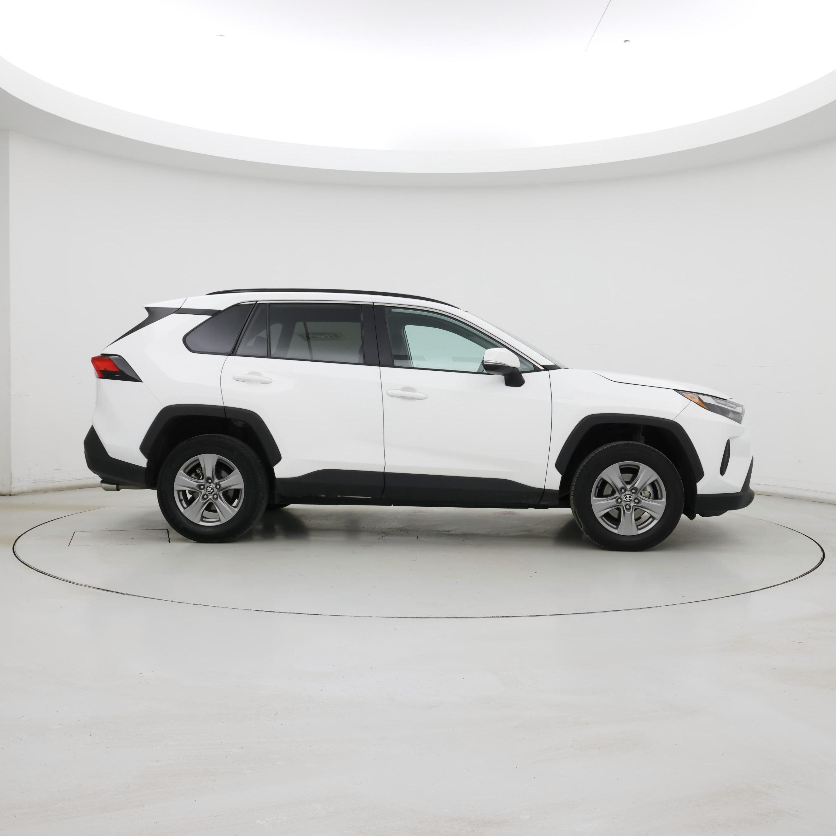 Thumbnail: 2024 Toyota RAV4 - 7