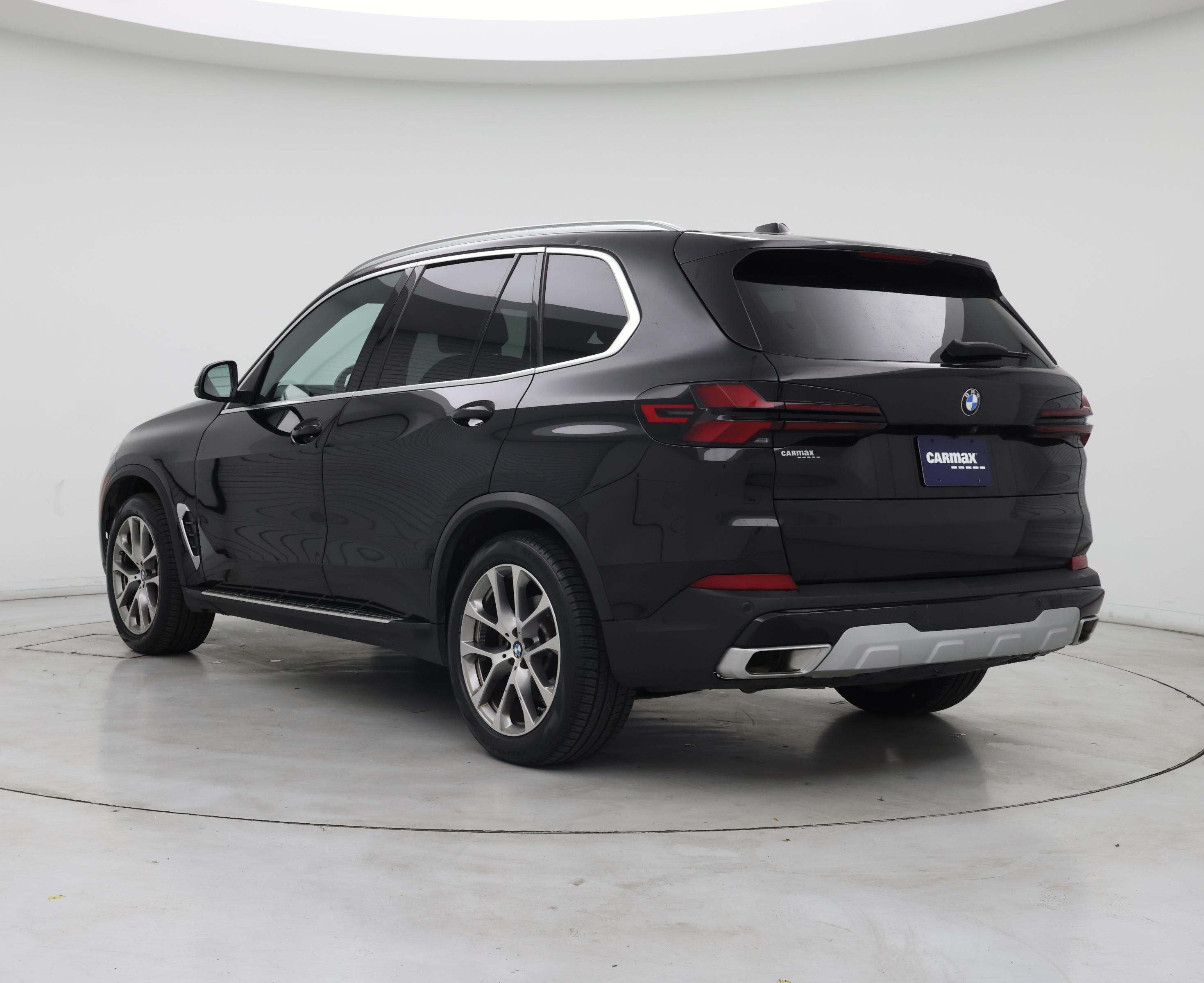 Thumbnail: 2025 BMW X5 - 2