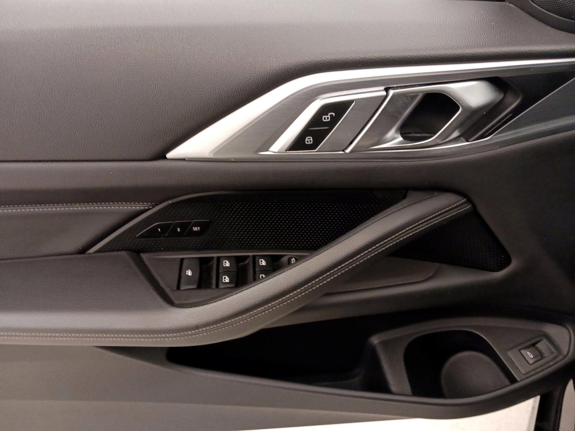 Thumbnail: 2025 BMW 4 Series - 12