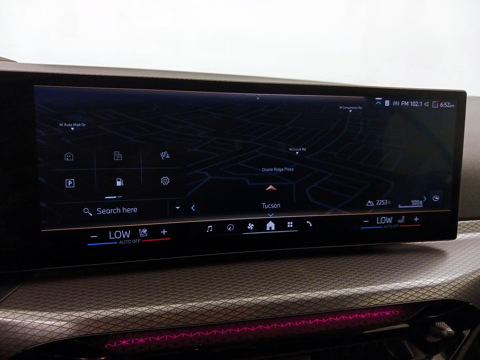 Thumbnail: 2025 BMW 4 Series - 14