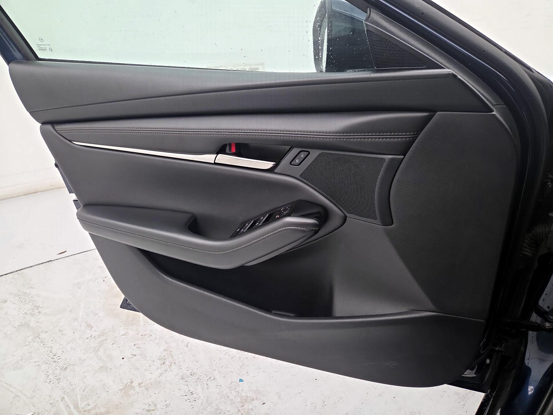 Thumbnail: 2024 Mazda Mazda3 - 12