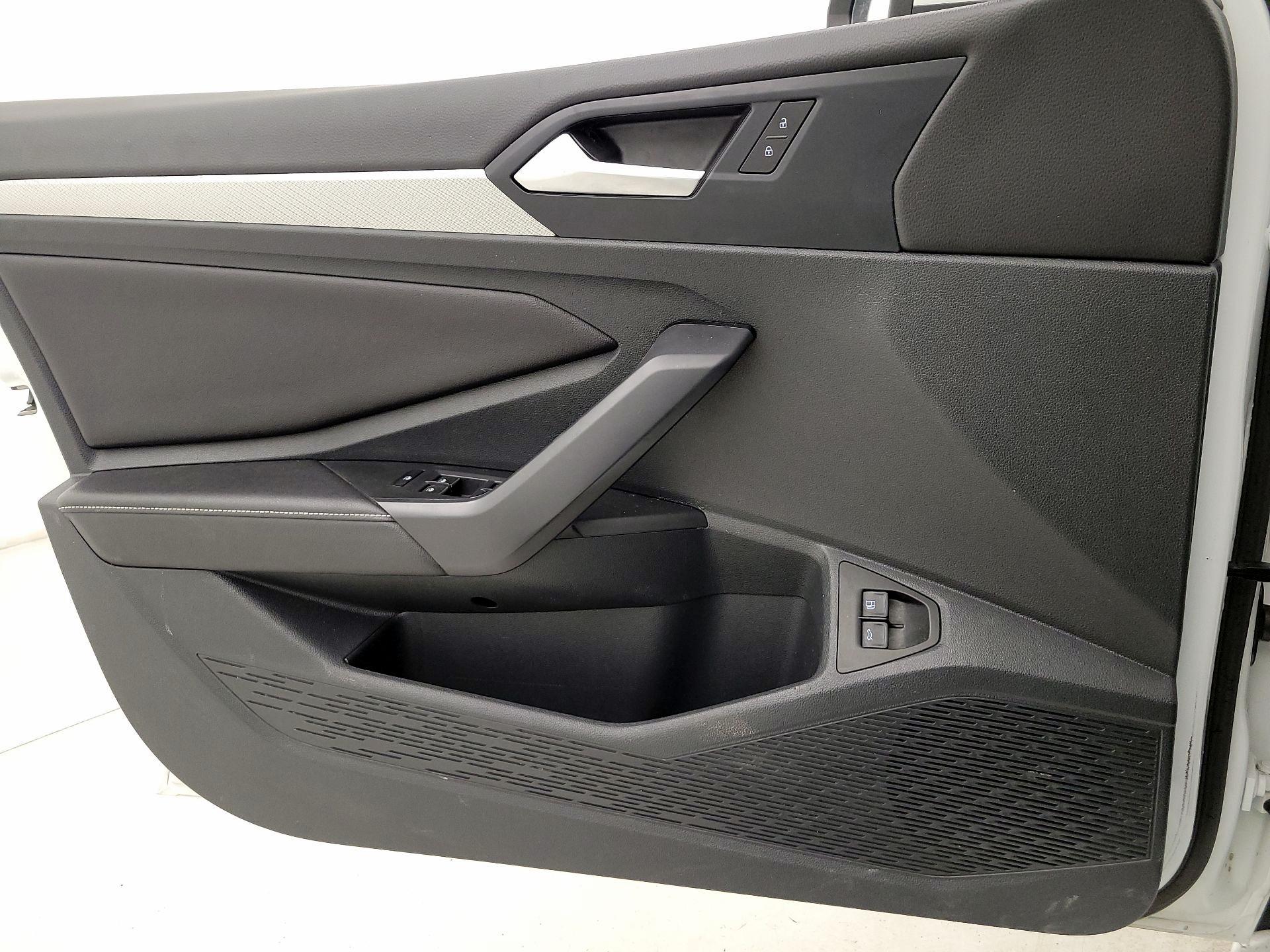 Thumbnail: 2024 Volkswagen Jetta - 12