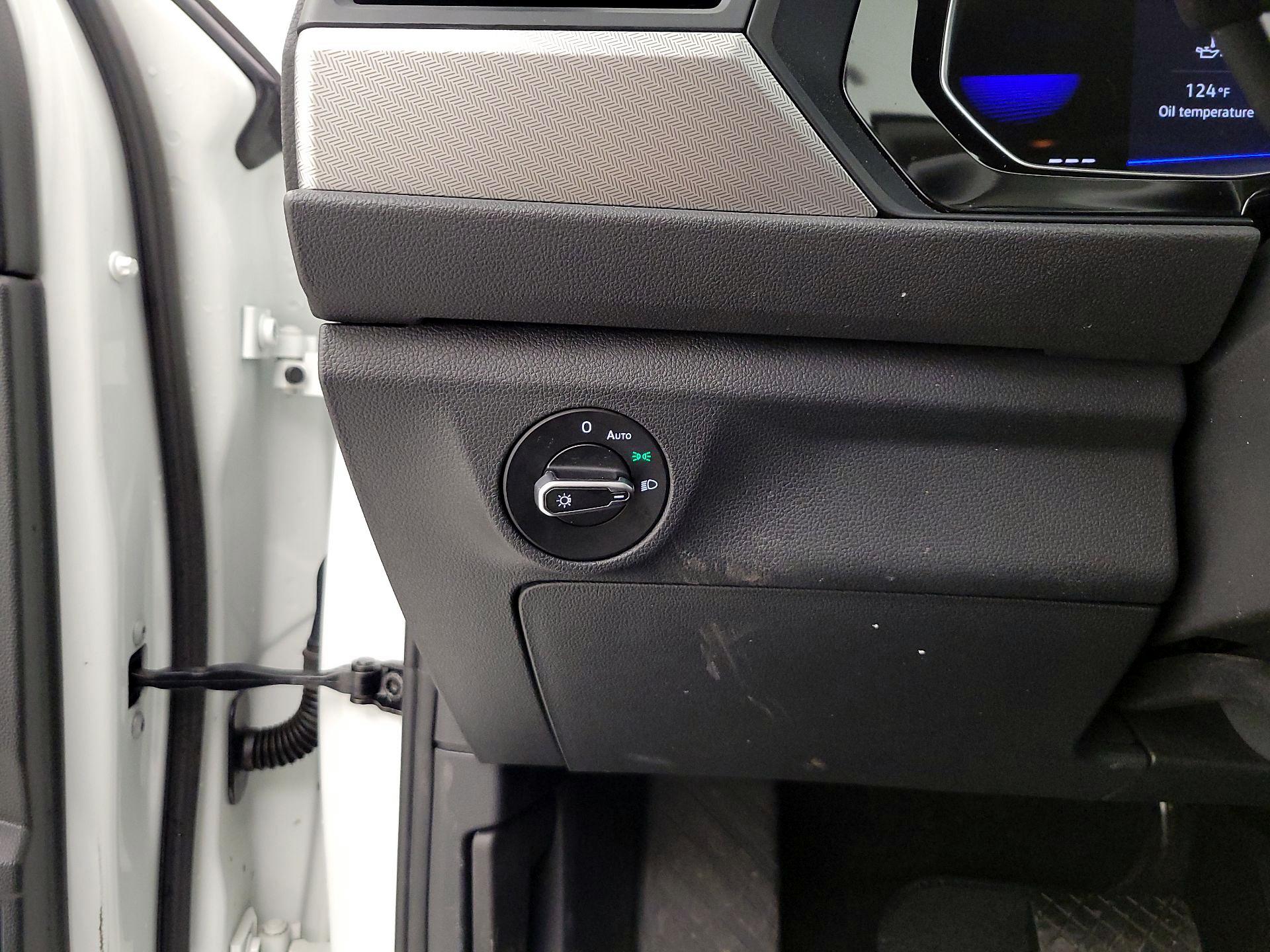 Thumbnail: 2024 Volkswagen Jetta - 13