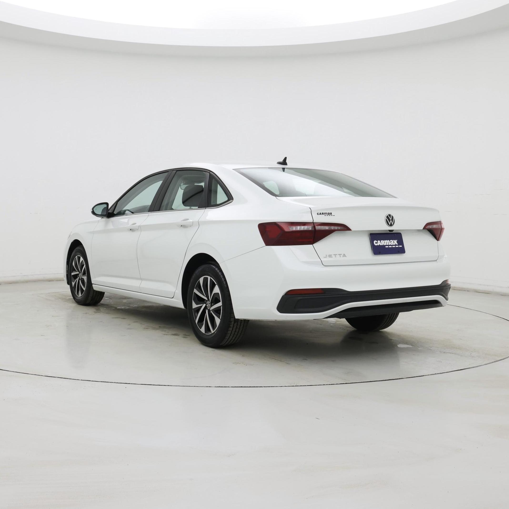 Thumbnail: 2024 Volkswagen Jetta - 2