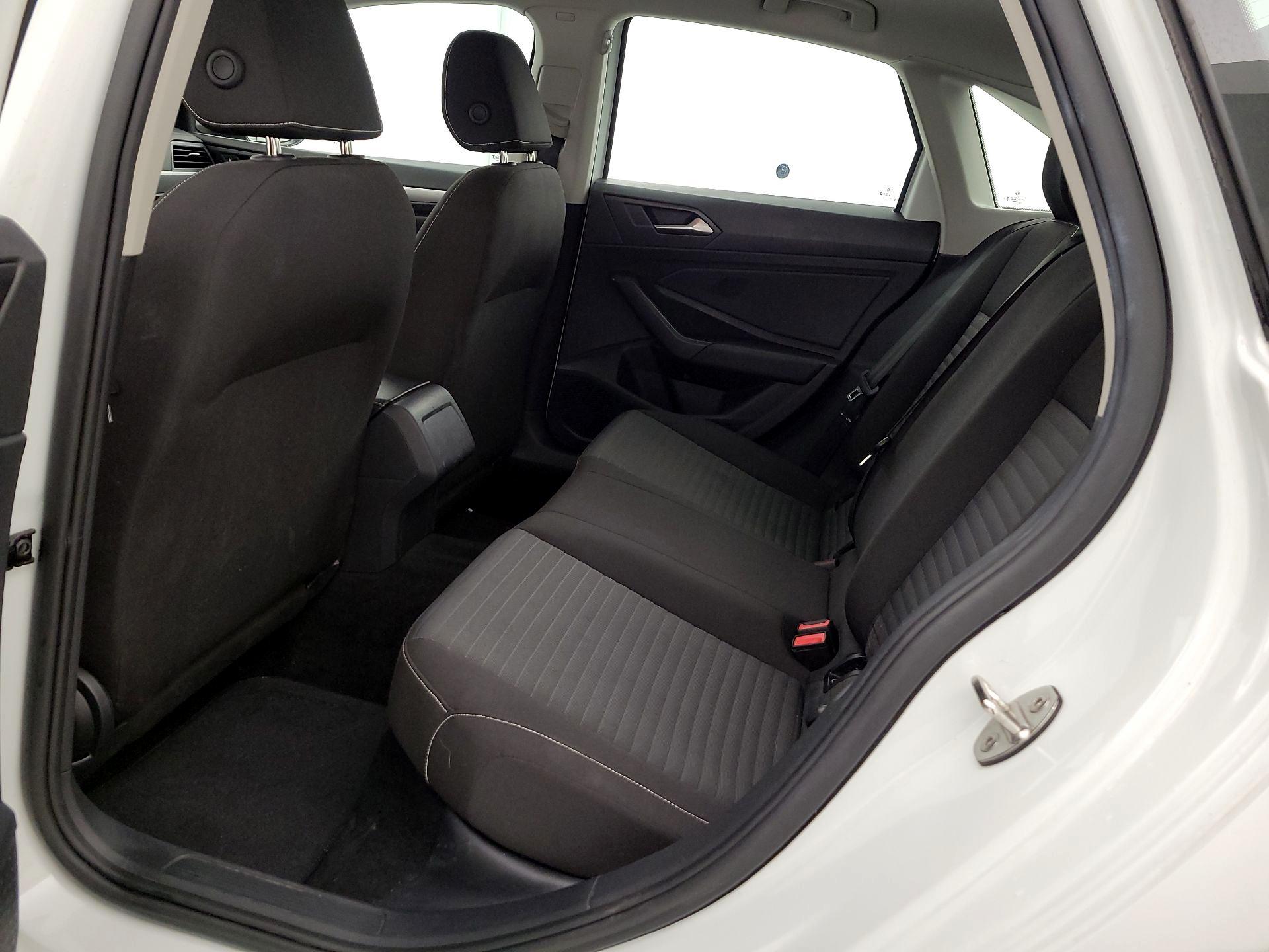 Thumbnail: 2024 Volkswagen Jetta - 19