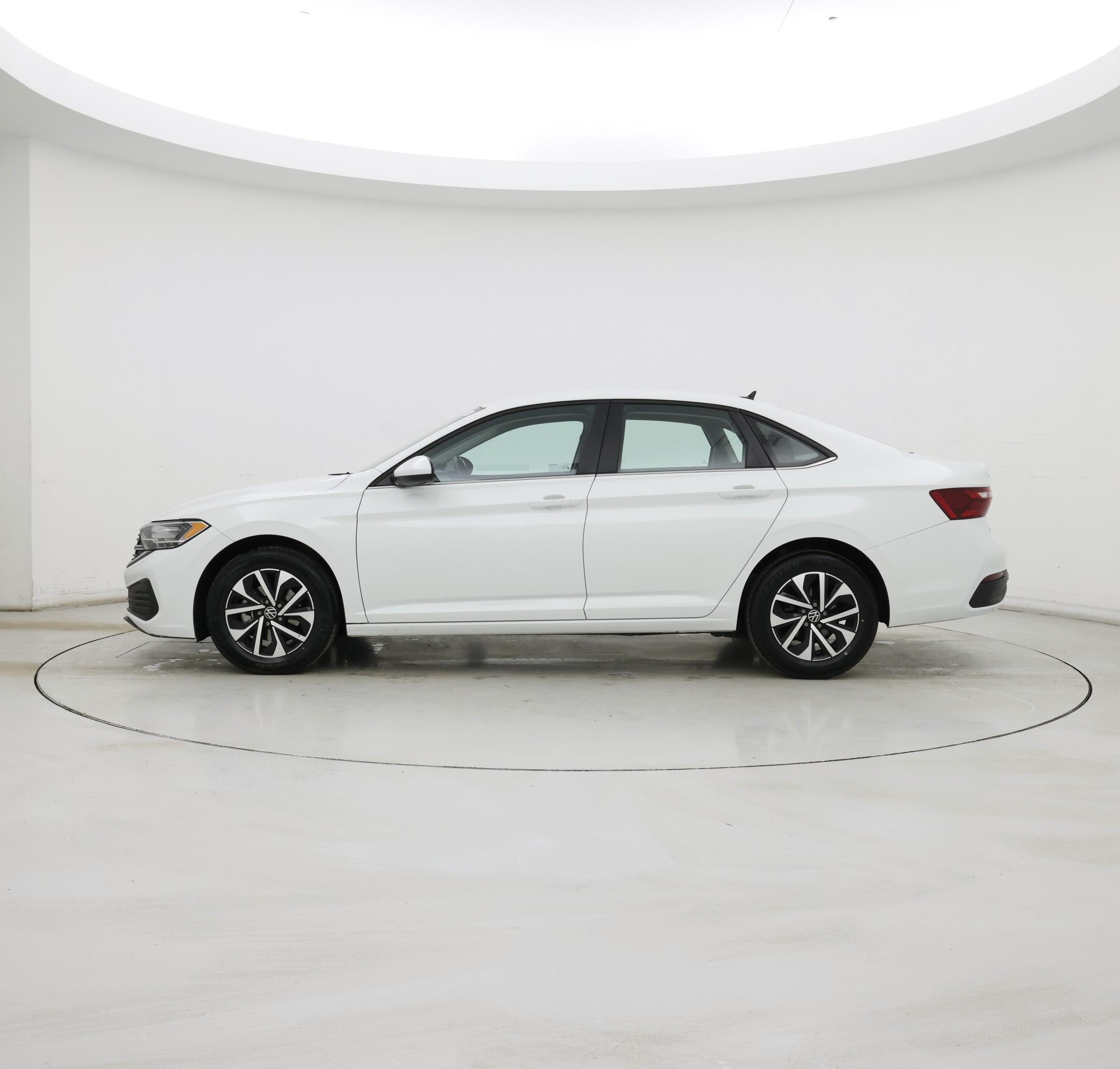 Thumbnail: 2024 Volkswagen Jetta - 3