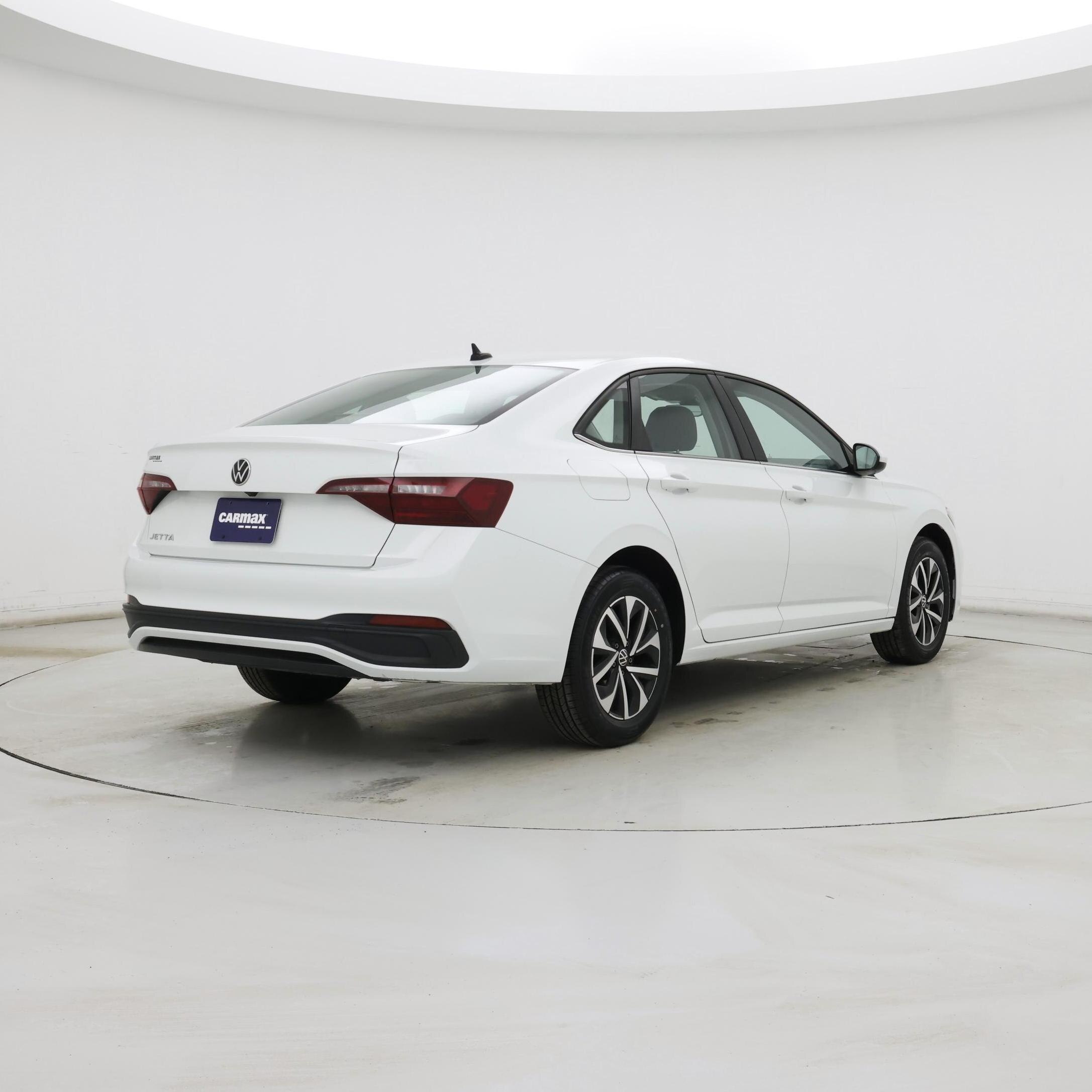 Thumbnail: 2024 Volkswagen Jetta - 8