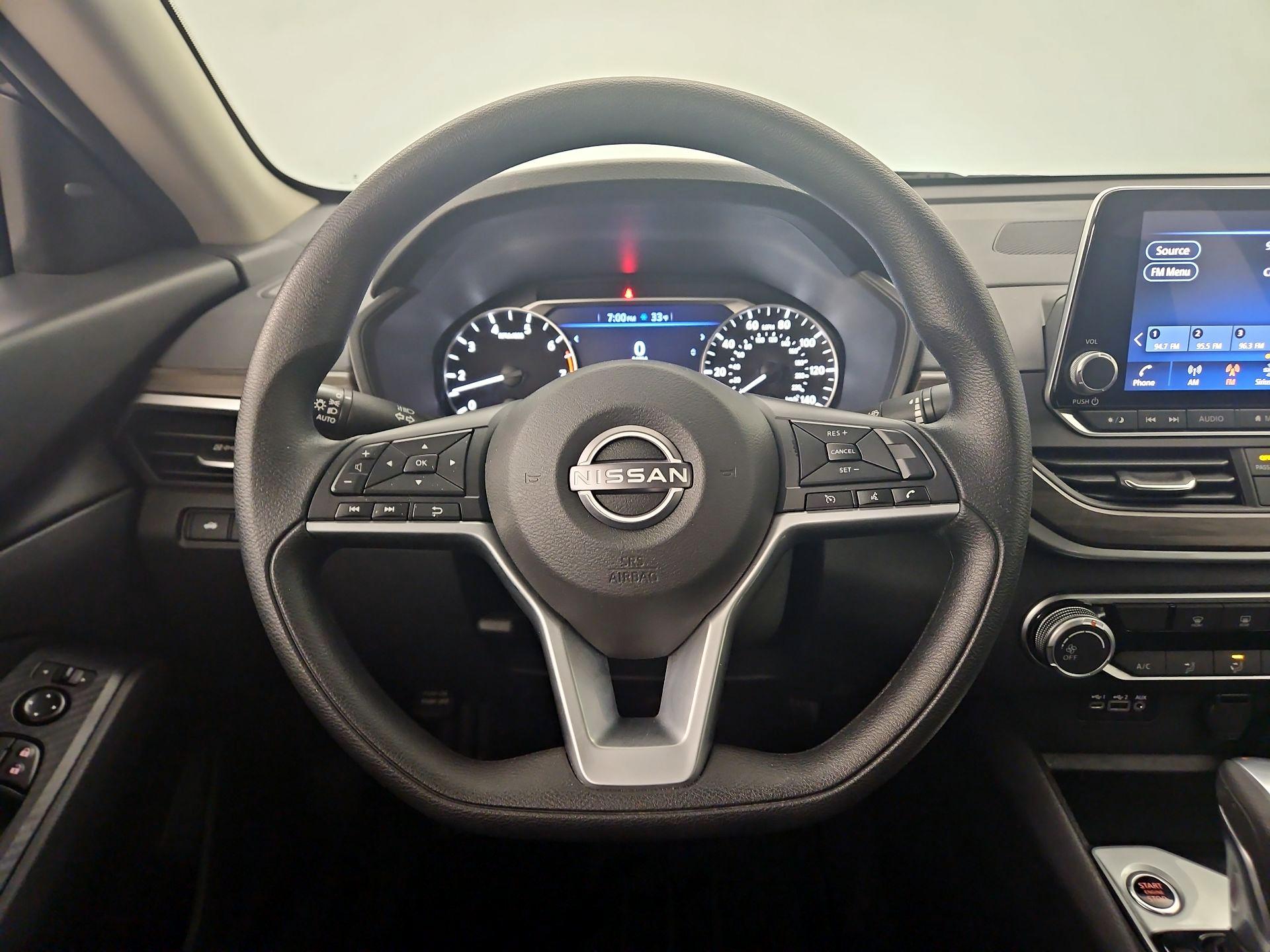 Thumbnail: 2025 Nissan Altima - 10