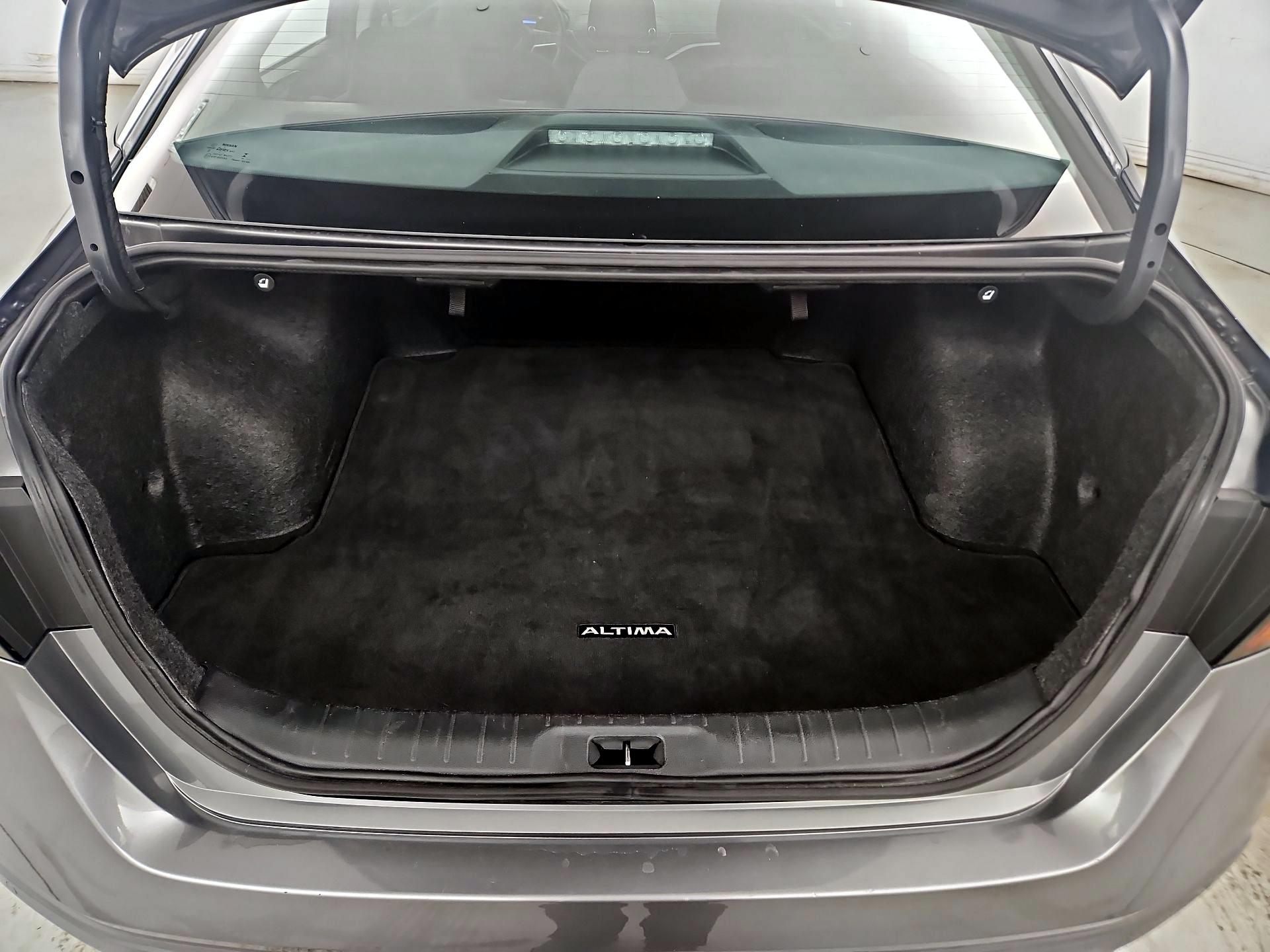 Thumbnail: 2025 Nissan Altima - 20