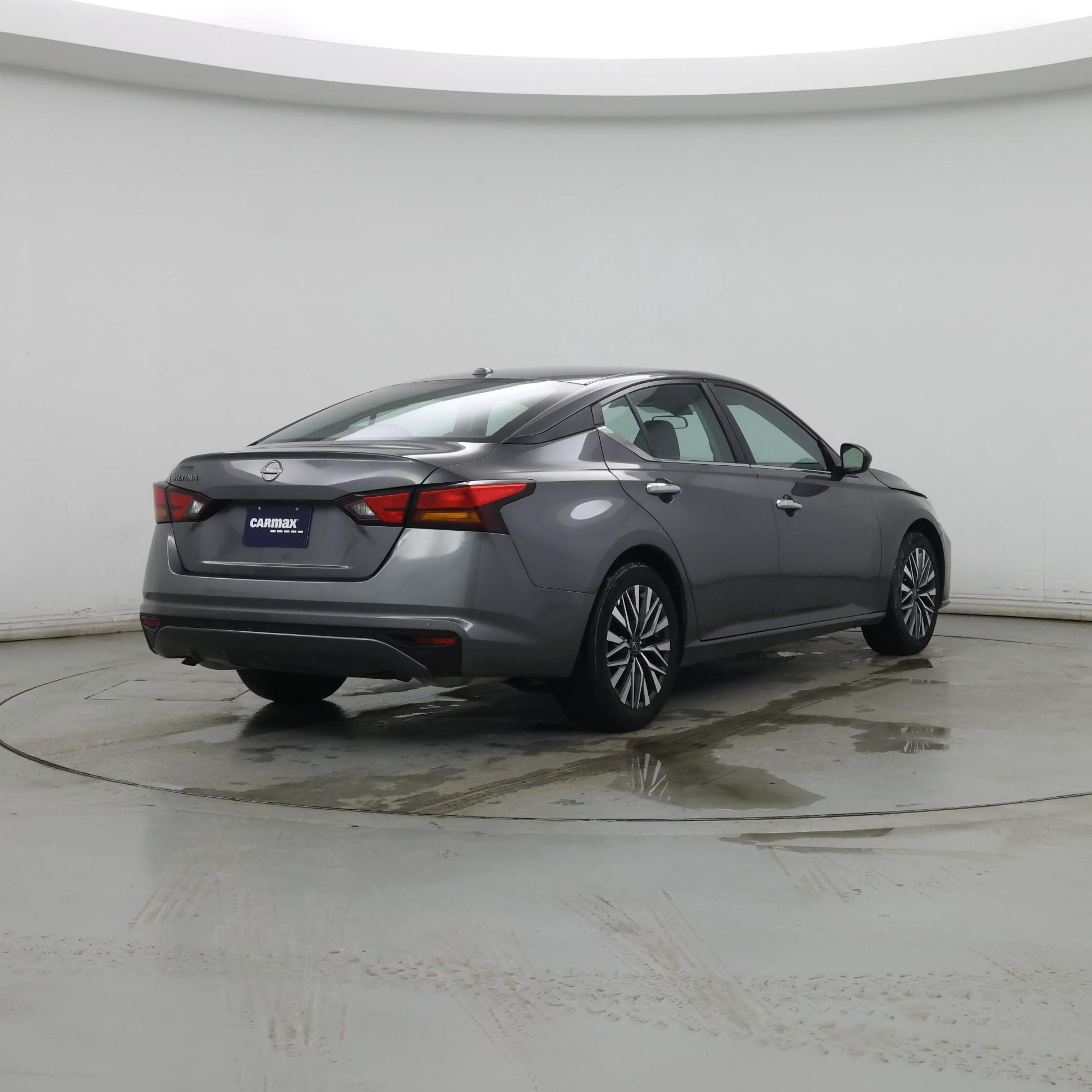 Thumbnail: 2025 Nissan Altima - 8