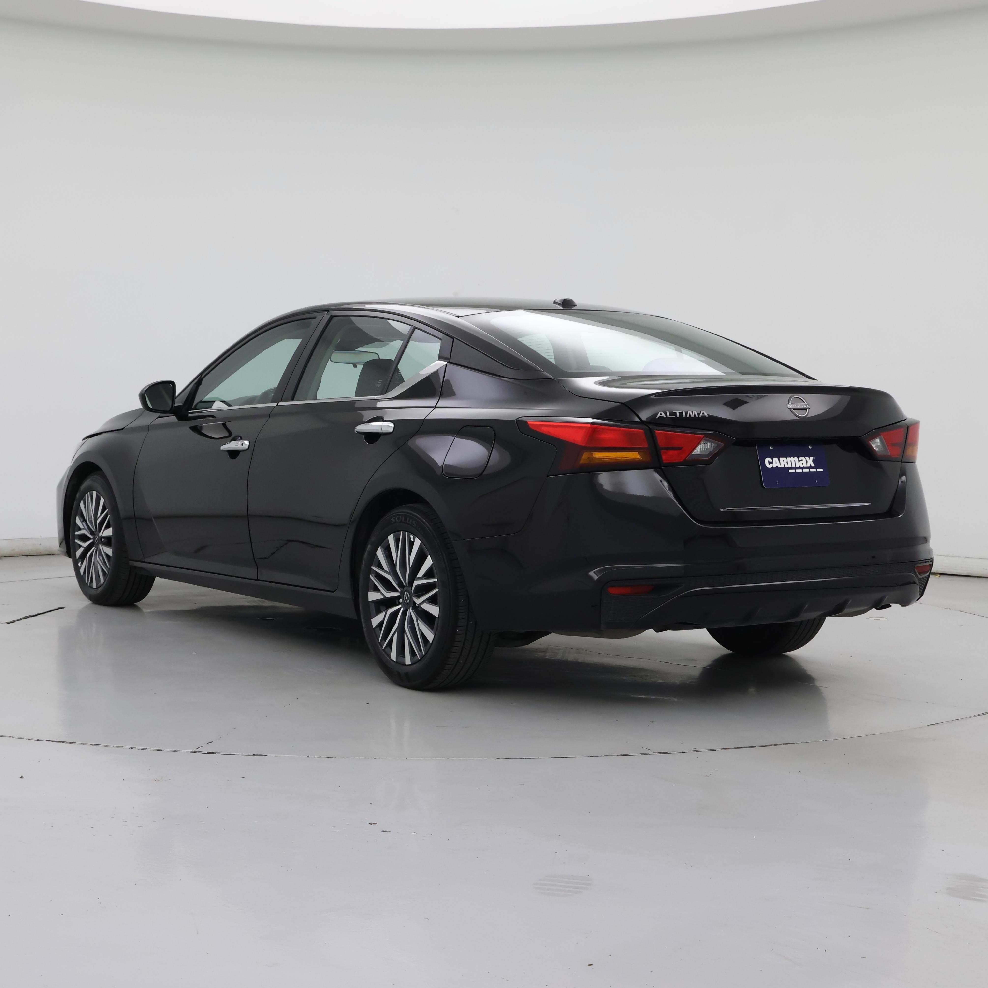 Thumbnail: 2025 Nissan Altima - 2