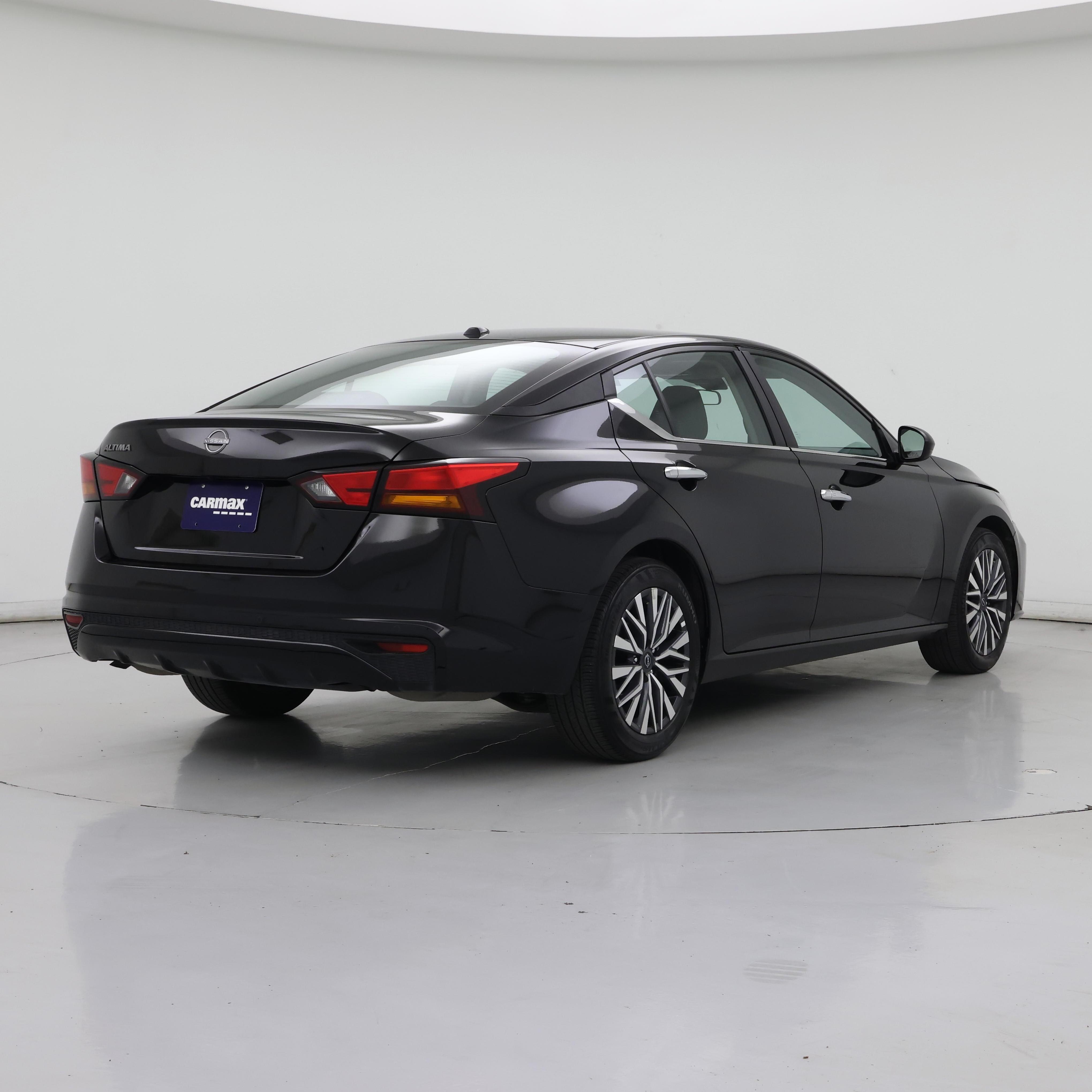 Thumbnail: 2025 Nissan Altima - 8