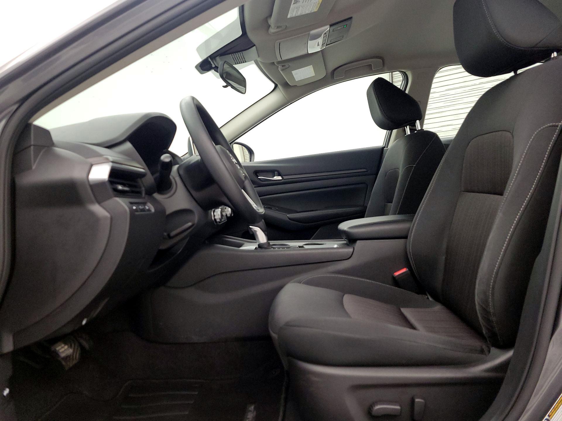 Thumbnail: 2025 Nissan Altima - 11