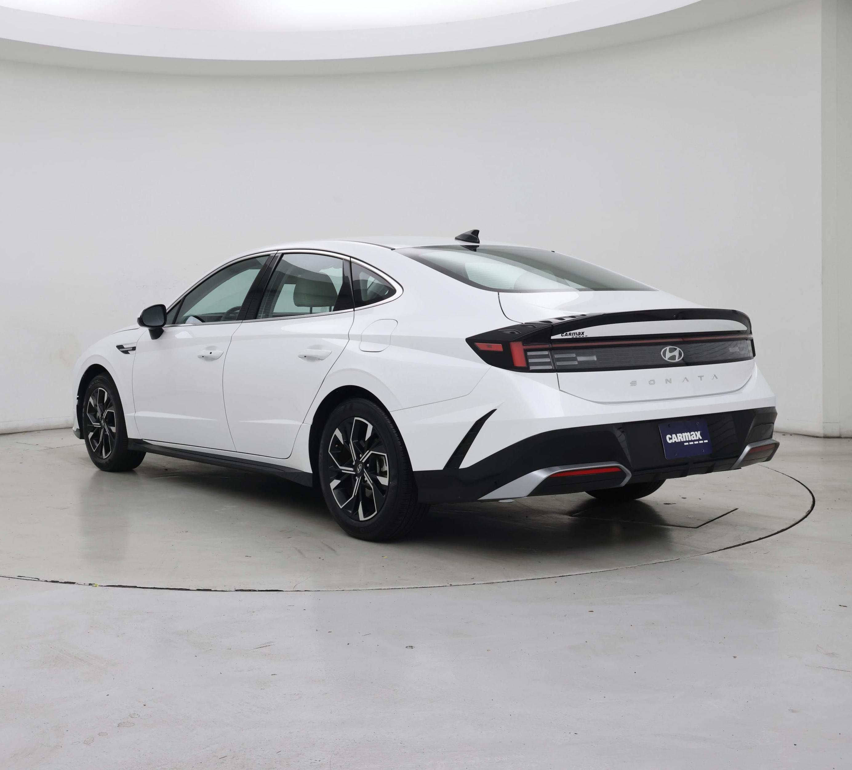 Thumbnail: 2025 Hyundai Sonata - 2