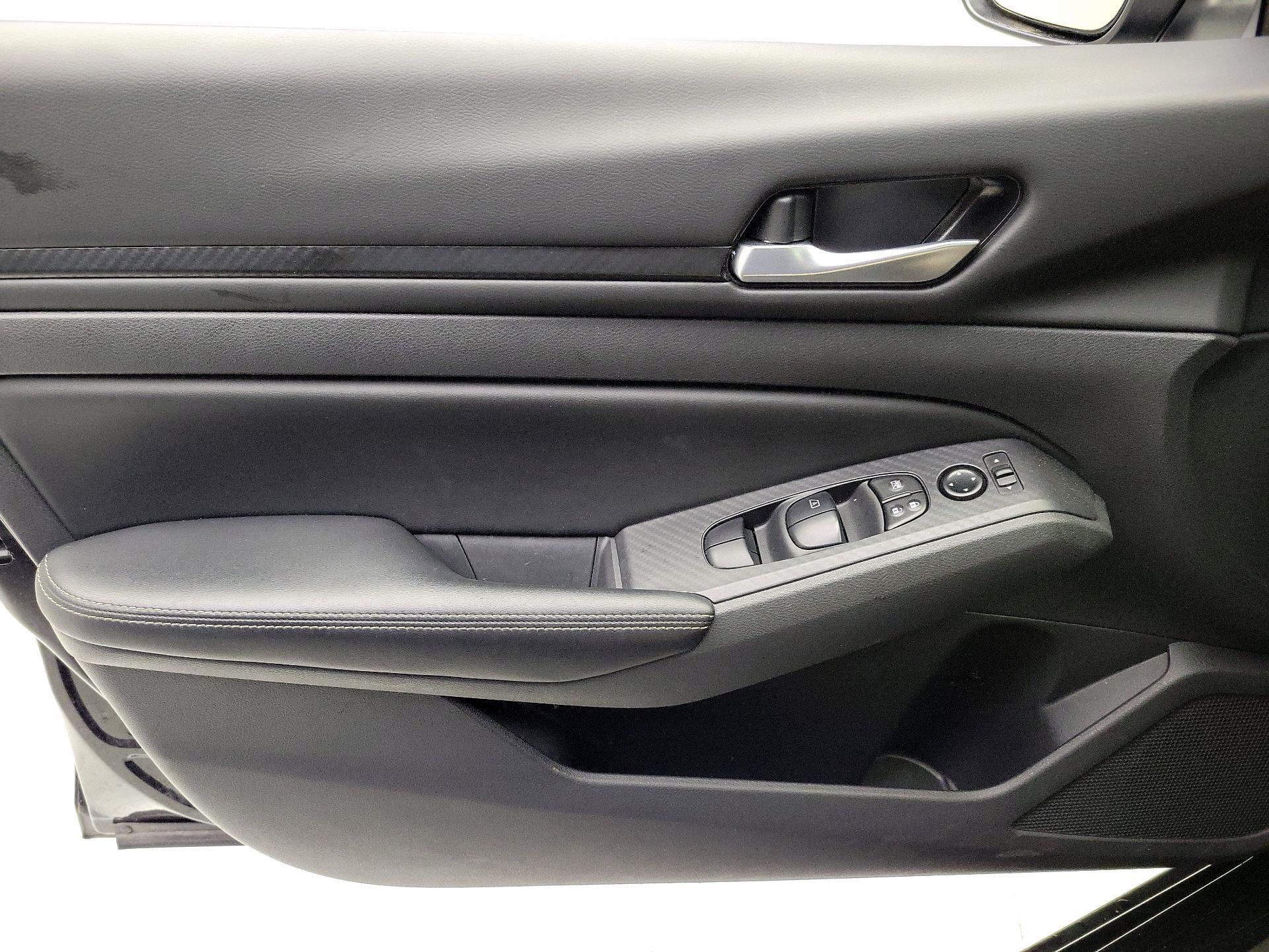 Thumbnail: 2025 Nissan Altima - 12