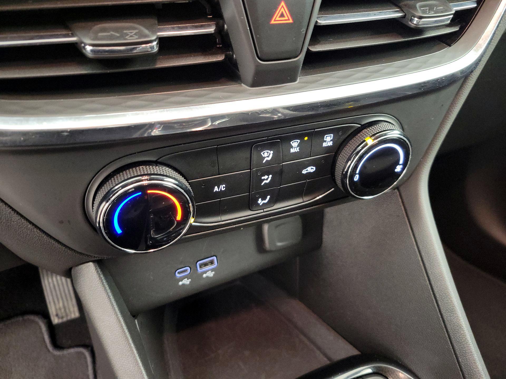 Thumbnail: 2025 Buick Encore GX - 16