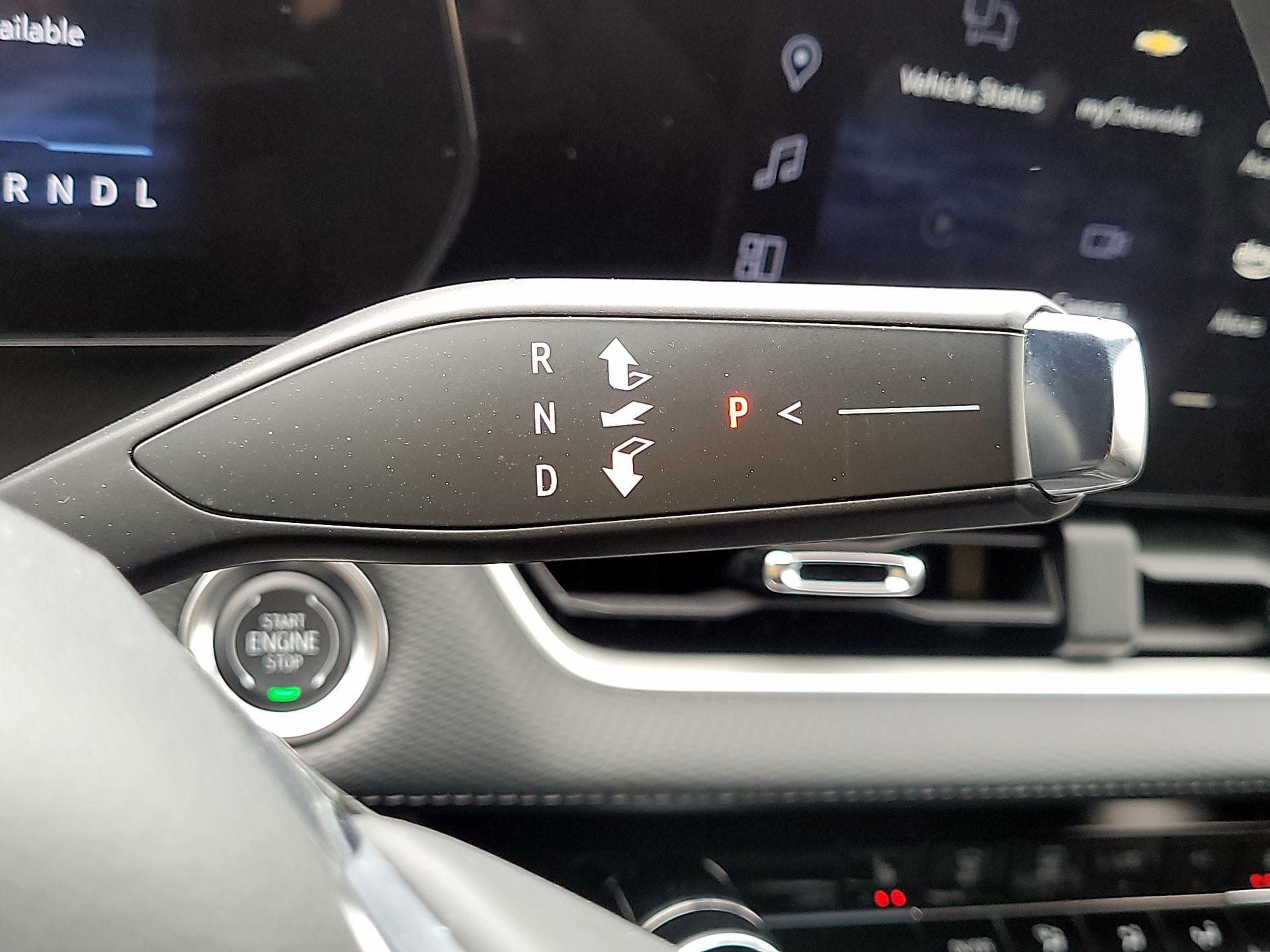 Thumbnail: 2025 Chevrolet Equinox - 16