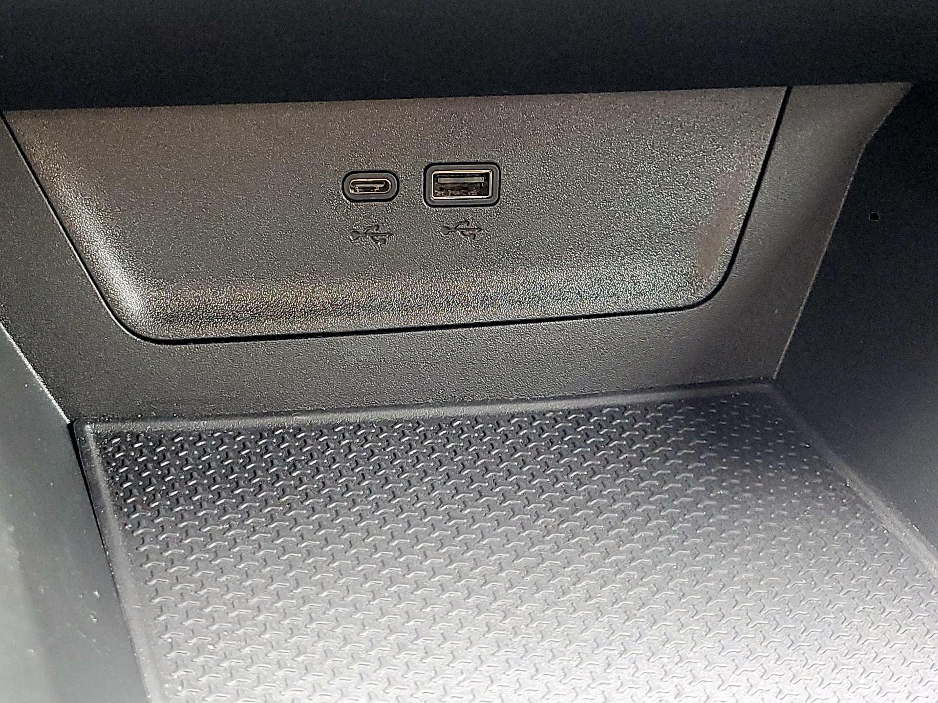 Thumbnail: 2025 Chevrolet Equinox - 17