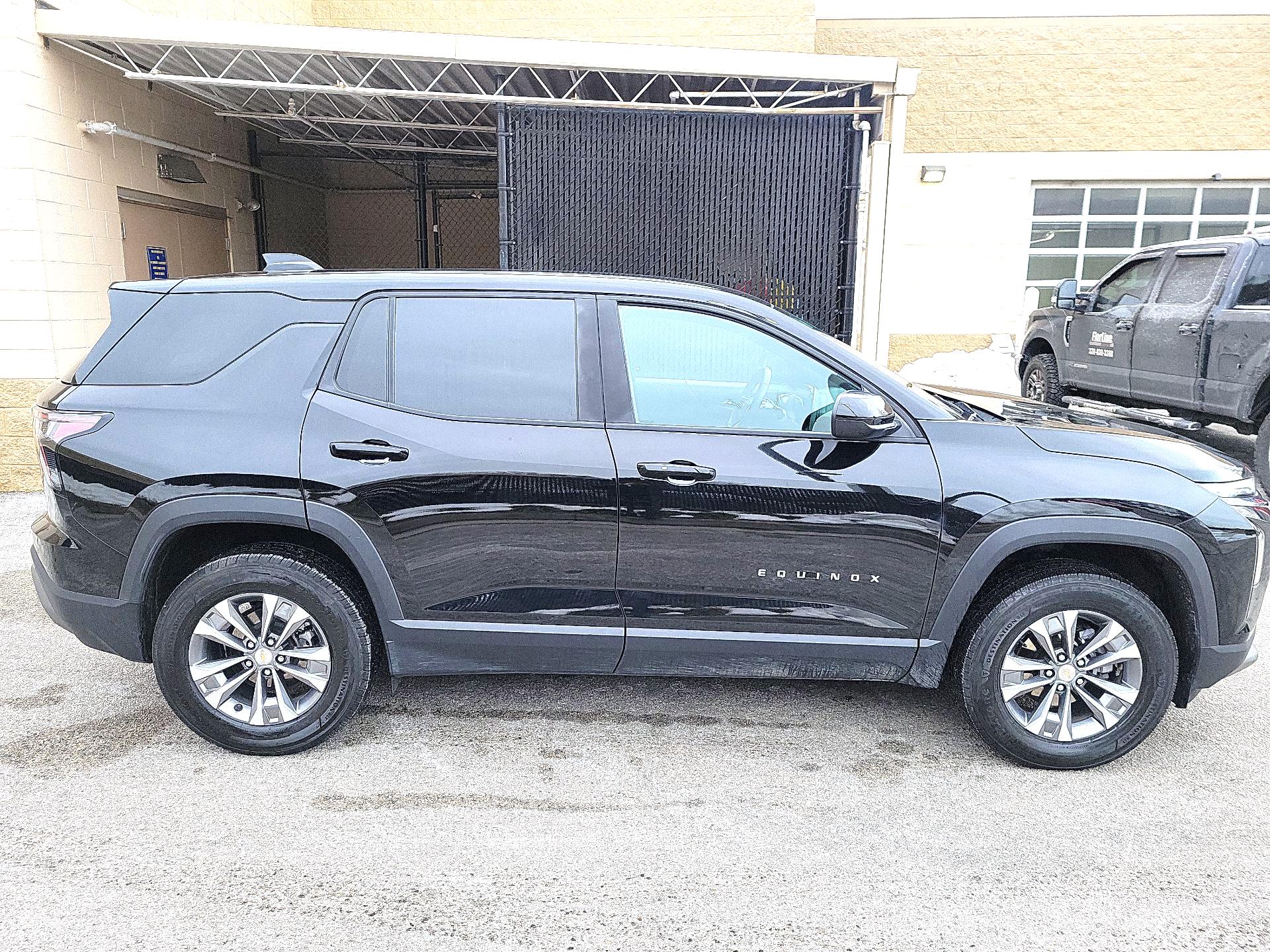 Thumbnail: 2025 Chevrolet Equinox - 4