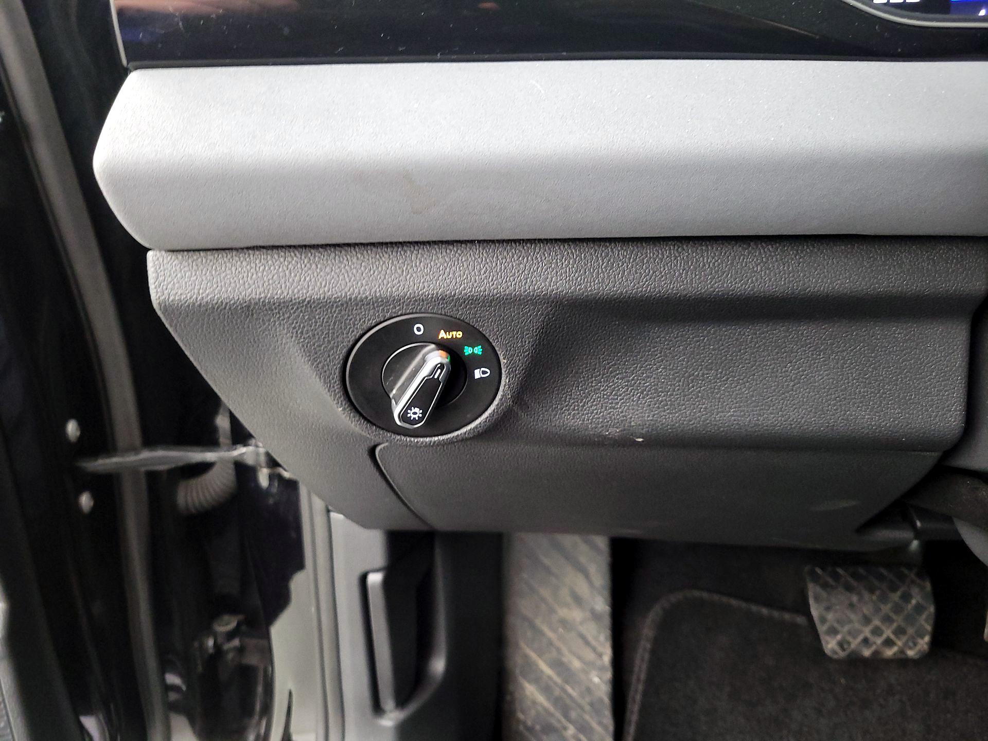 Thumbnail: 2025 Volkswagen Jetta - 13