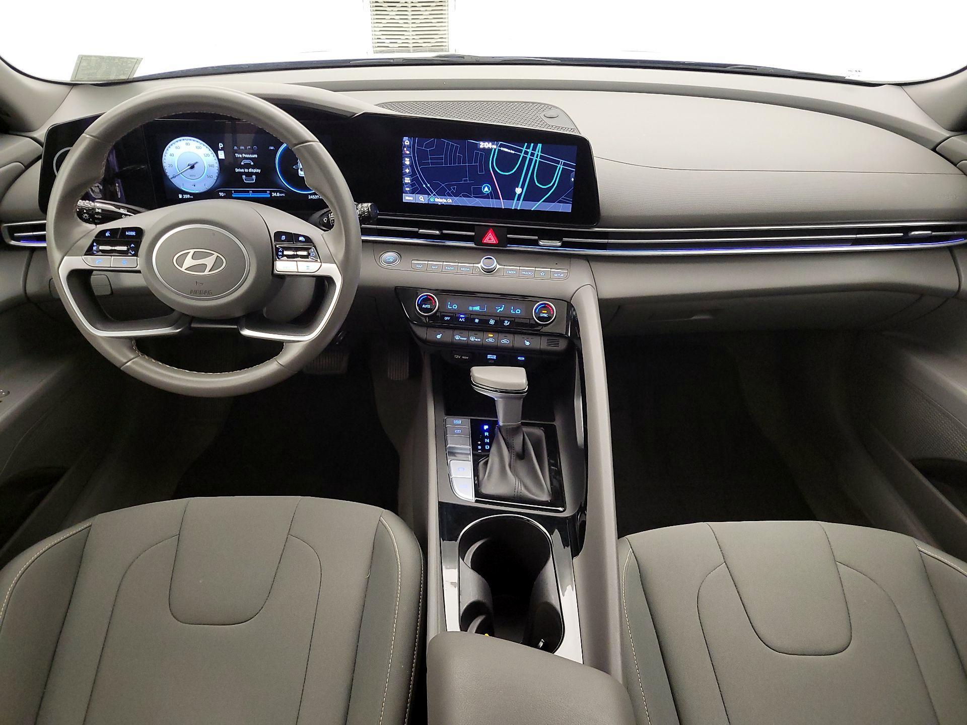 Thumbnail: 2025 Hyundai Elantra - 9