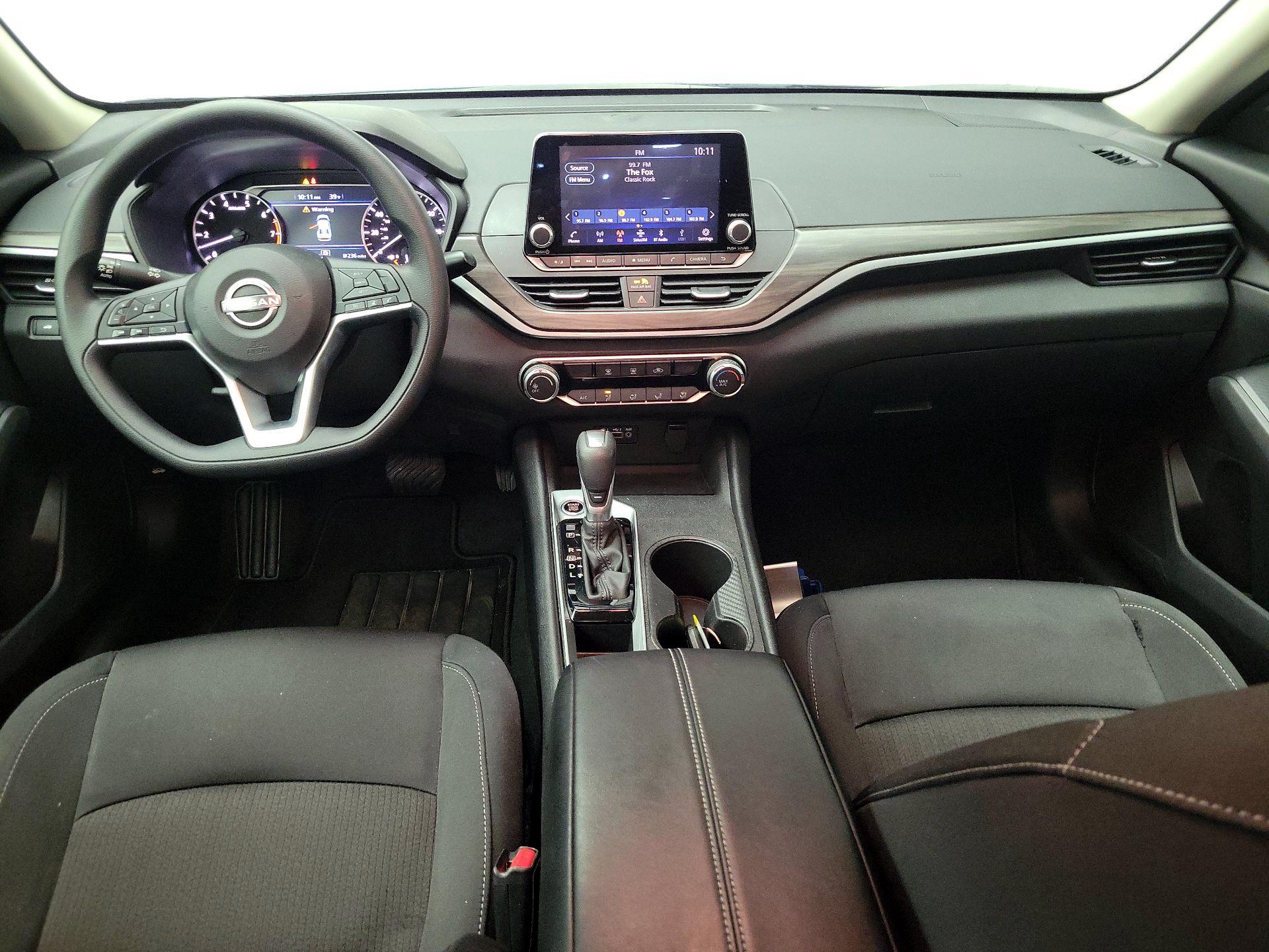 Thumbnail: 2025 Nissan Altima - 8