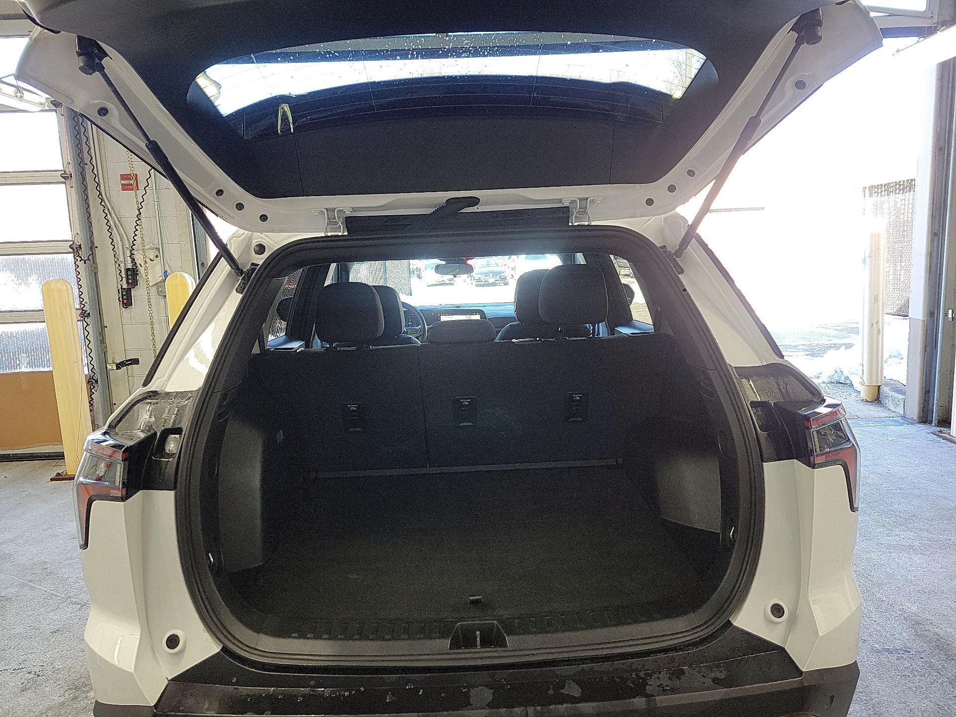 Thumbnail: 2025 Chevrolet Equinox - 19