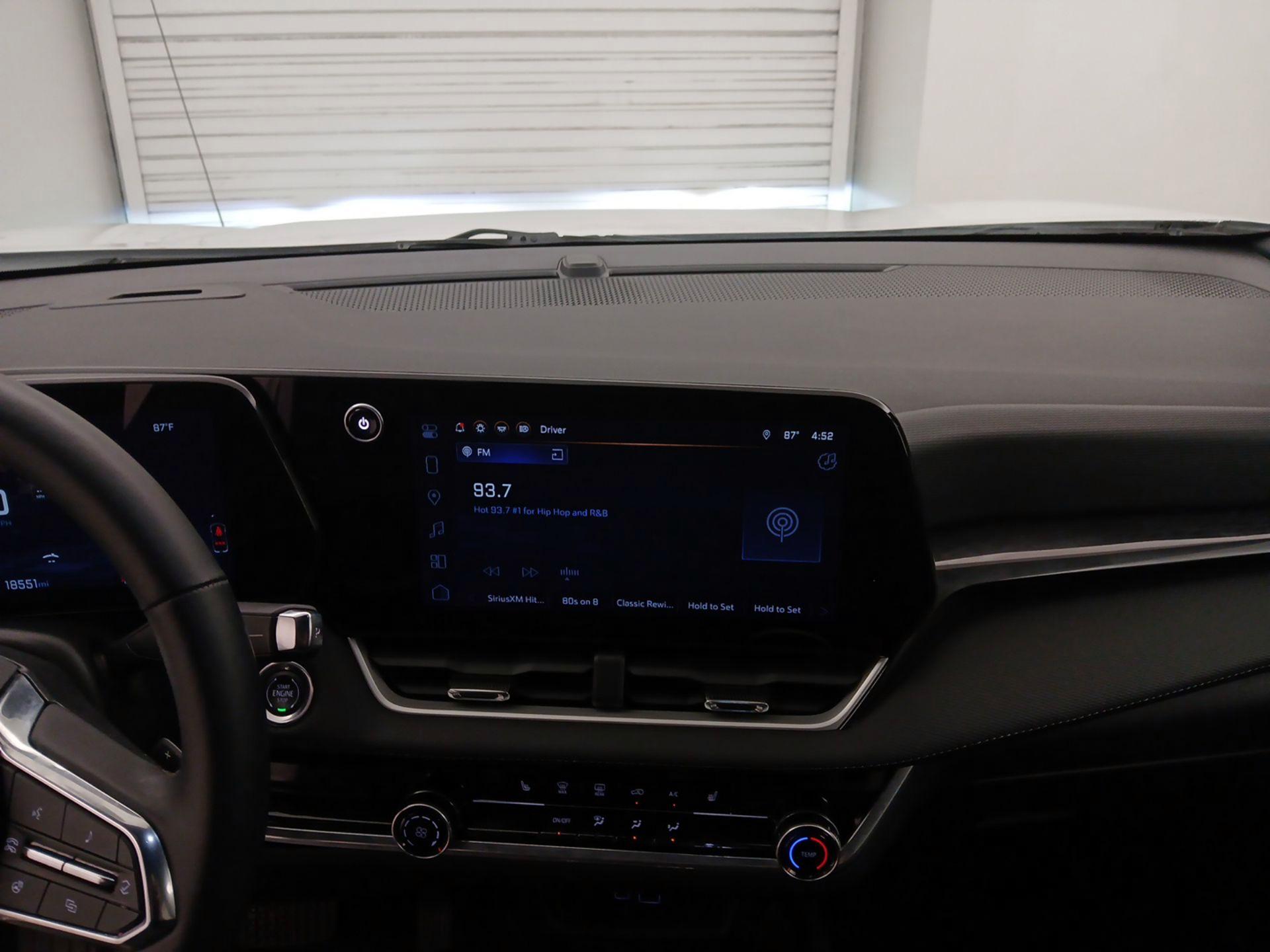 Thumbnail: 2025 Chevrolet Equinox - 9