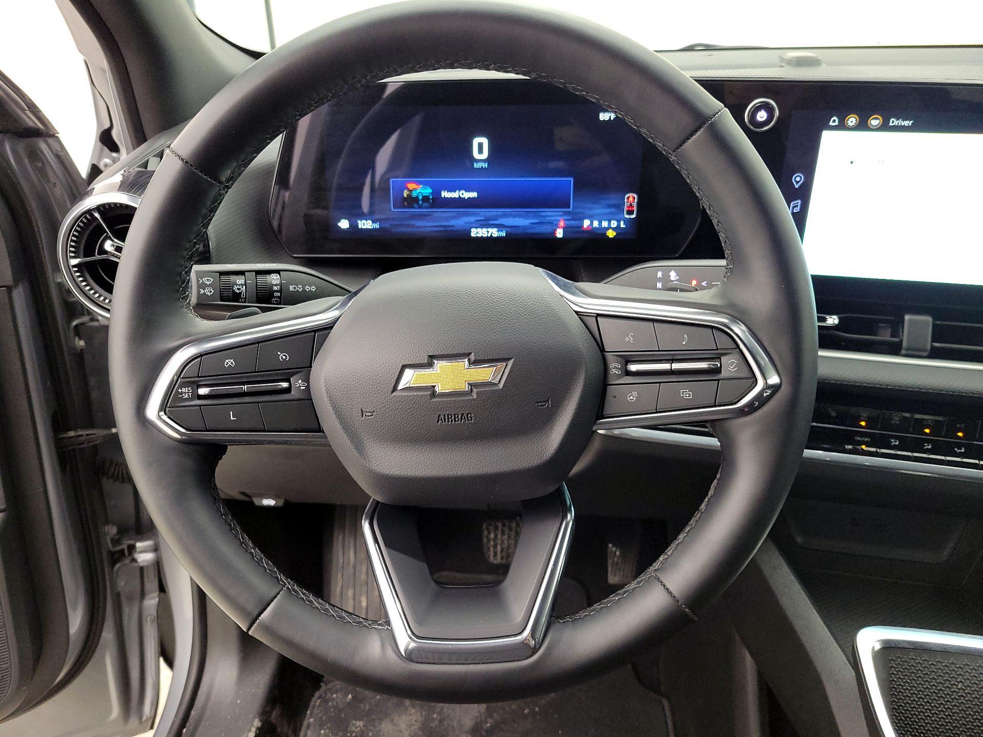 Thumbnail: 2025 Chevrolet Equinox - 10