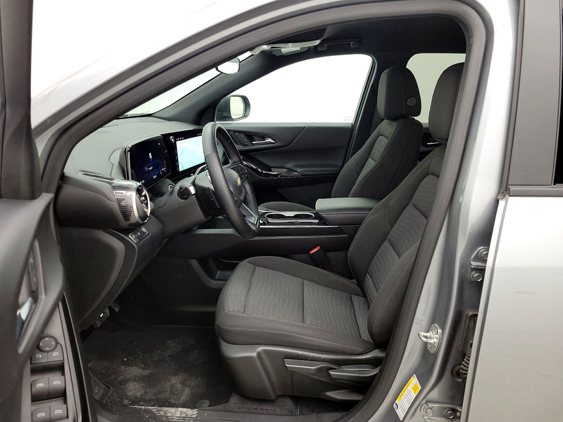 Thumbnail: 2025 Chevrolet Equinox - 11