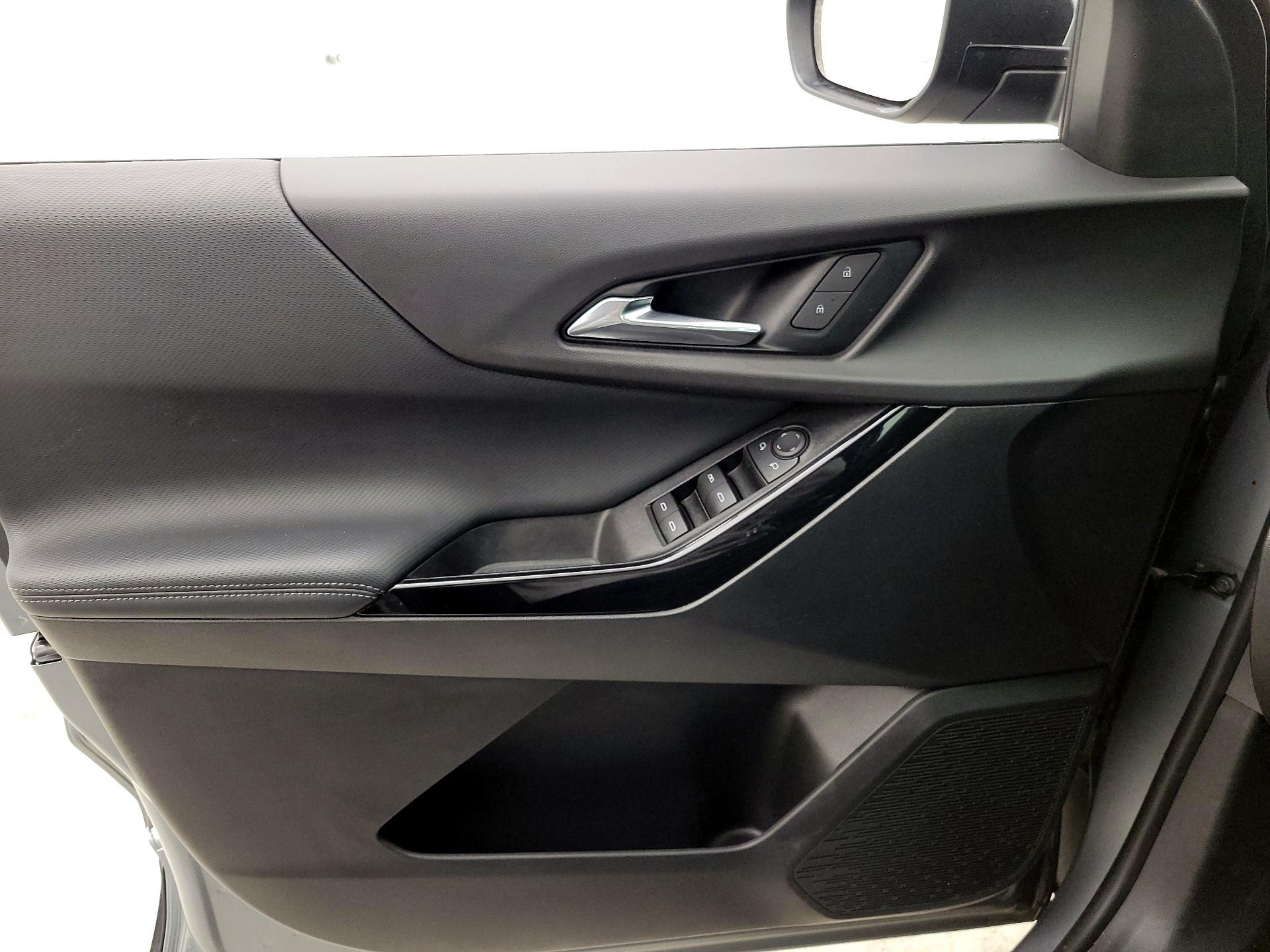 Thumbnail: 2025 Chevrolet Equinox - 12