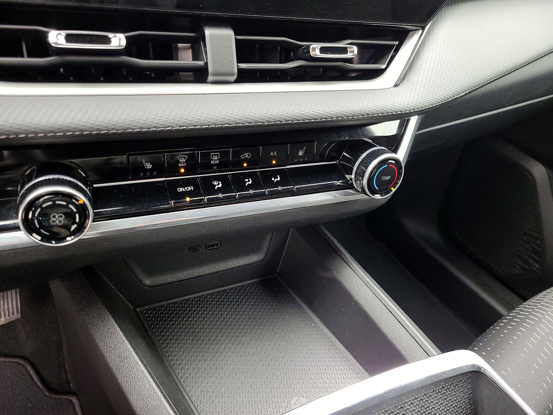 Thumbnail: 2025 Chevrolet Equinox - 17