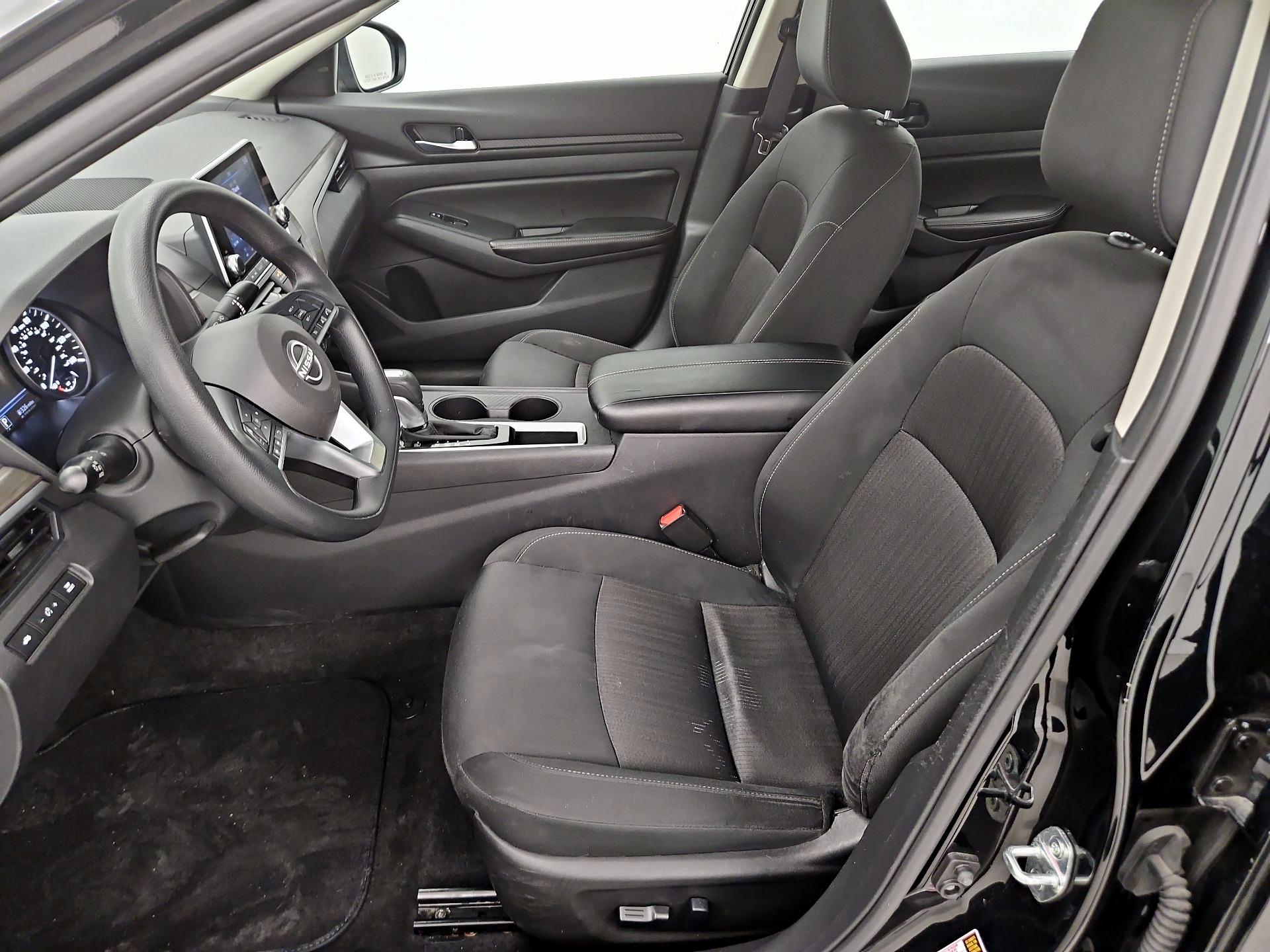 Thumbnail: 2025 Nissan Altima - 11