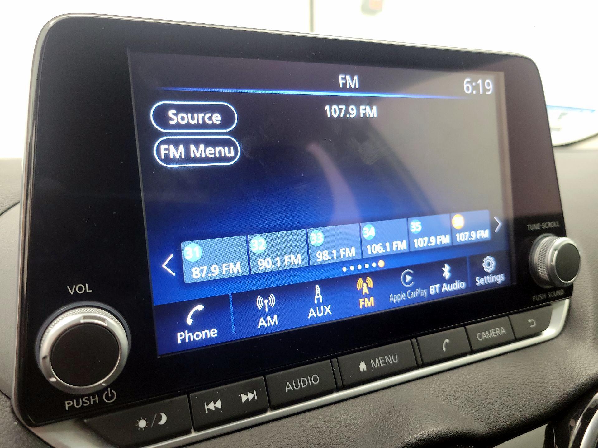 Thumbnail: 2024 Nissan Sentra - 15