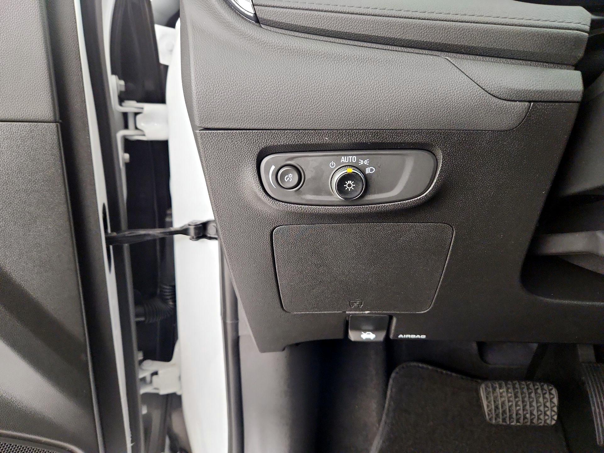 Thumbnail: 2025 Buick Encore GX - 11