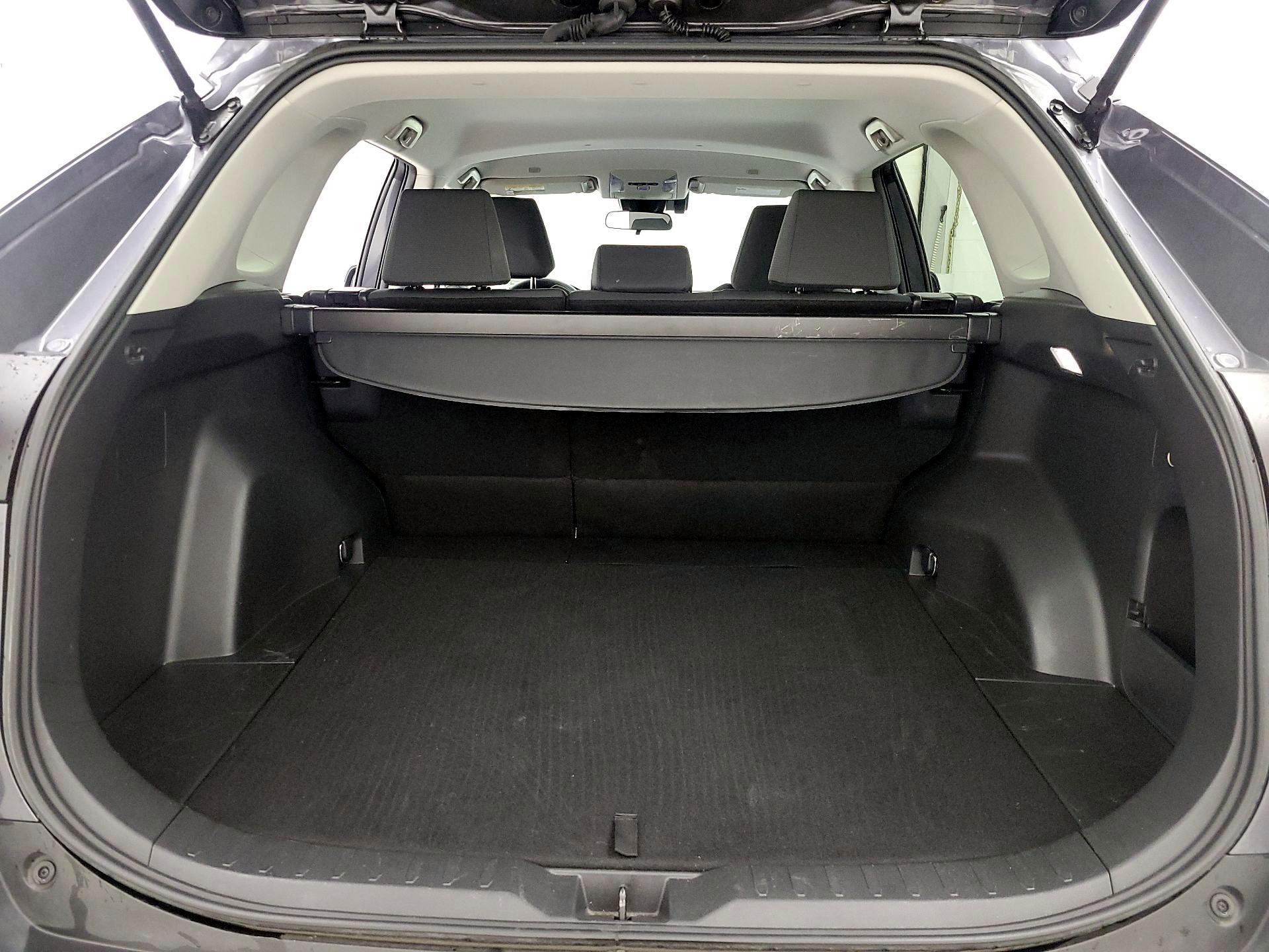 Thumbnail: 2025 Toyota RAV4 - 20