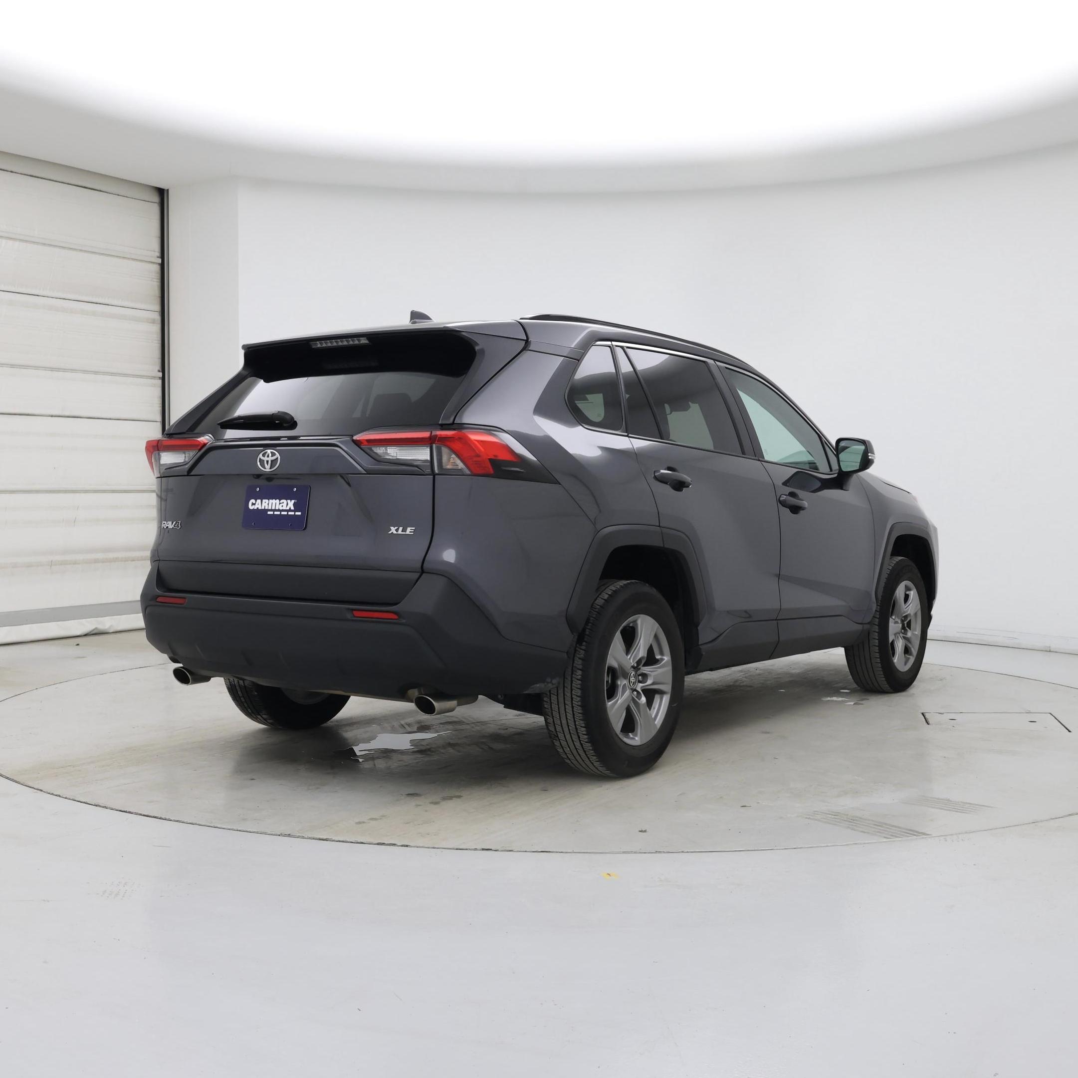 Thumbnail: 2025 Toyota RAV4 - 8