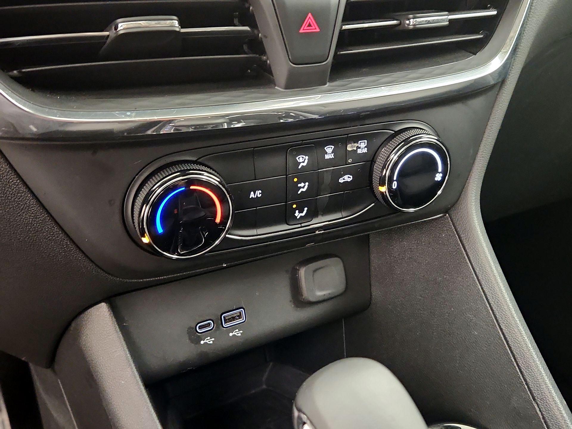 Thumbnail: 2025 Buick Encore GX - 16