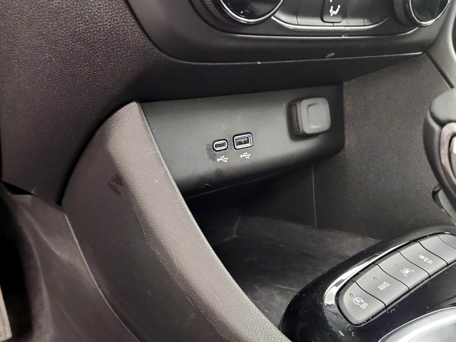 Thumbnail: 2025 Buick Encore GX - 18