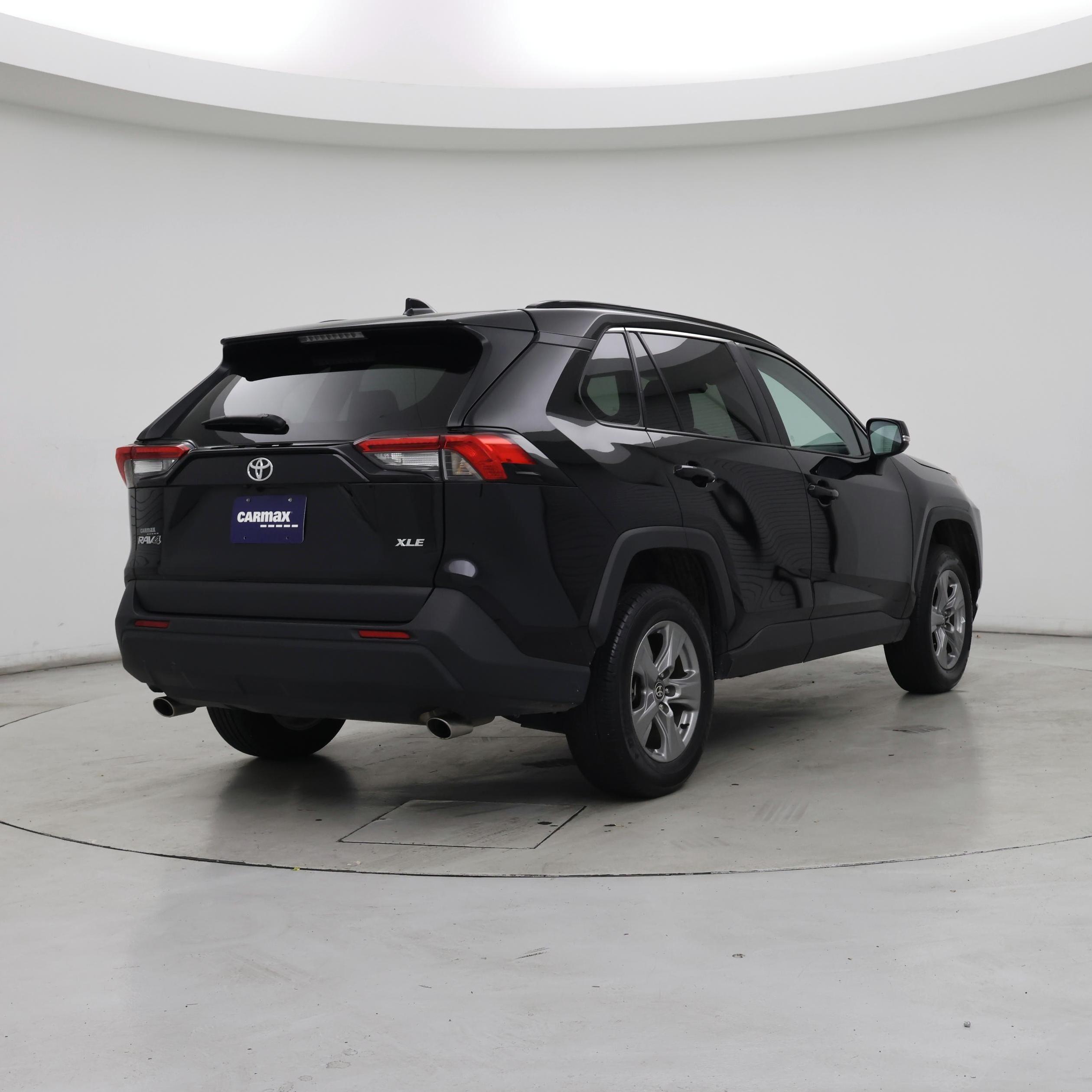 Thumbnail: 2025 Toyota RAV4 - 8