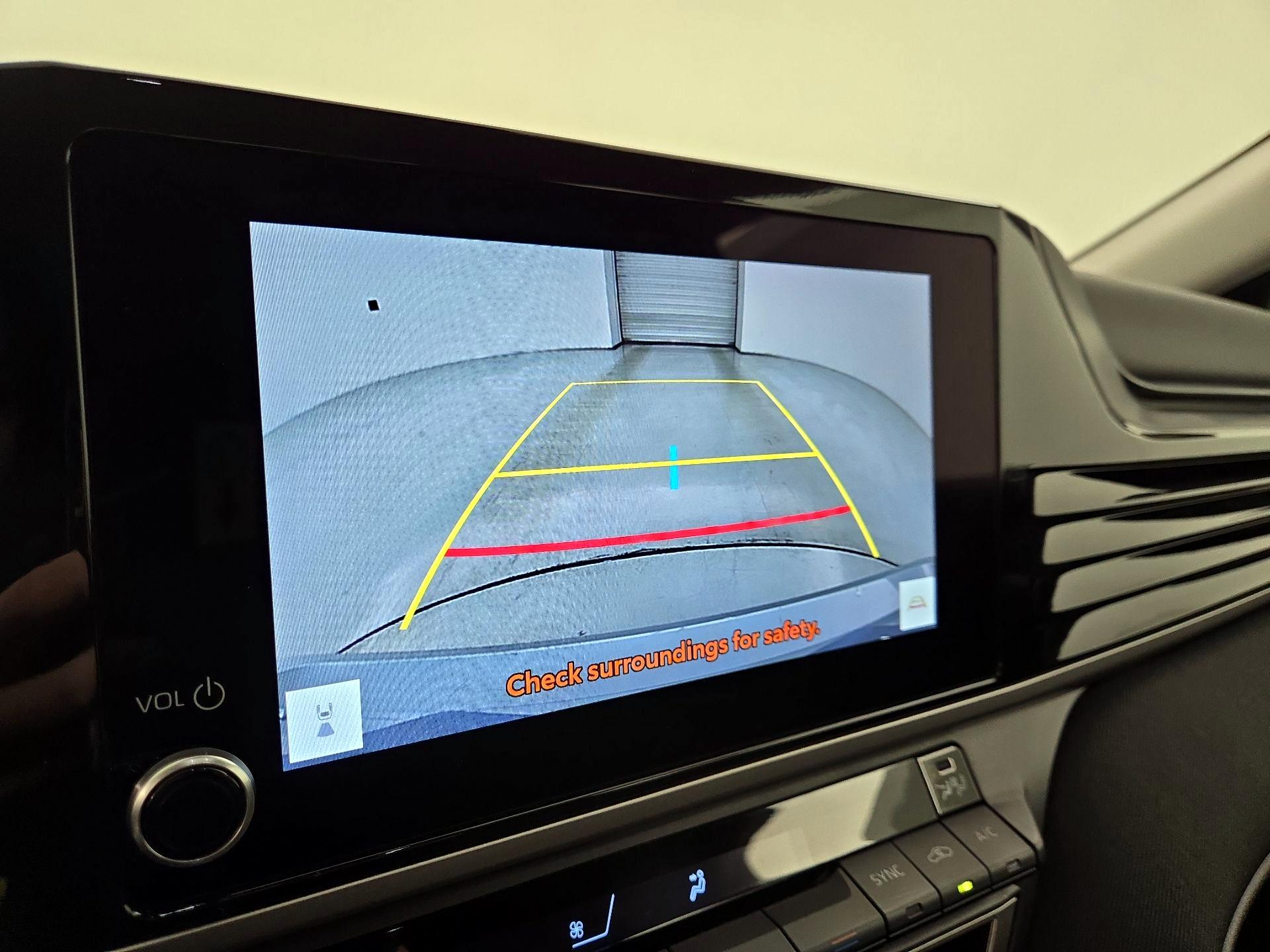 Thumbnail: 2025 Toyota Camry - 14