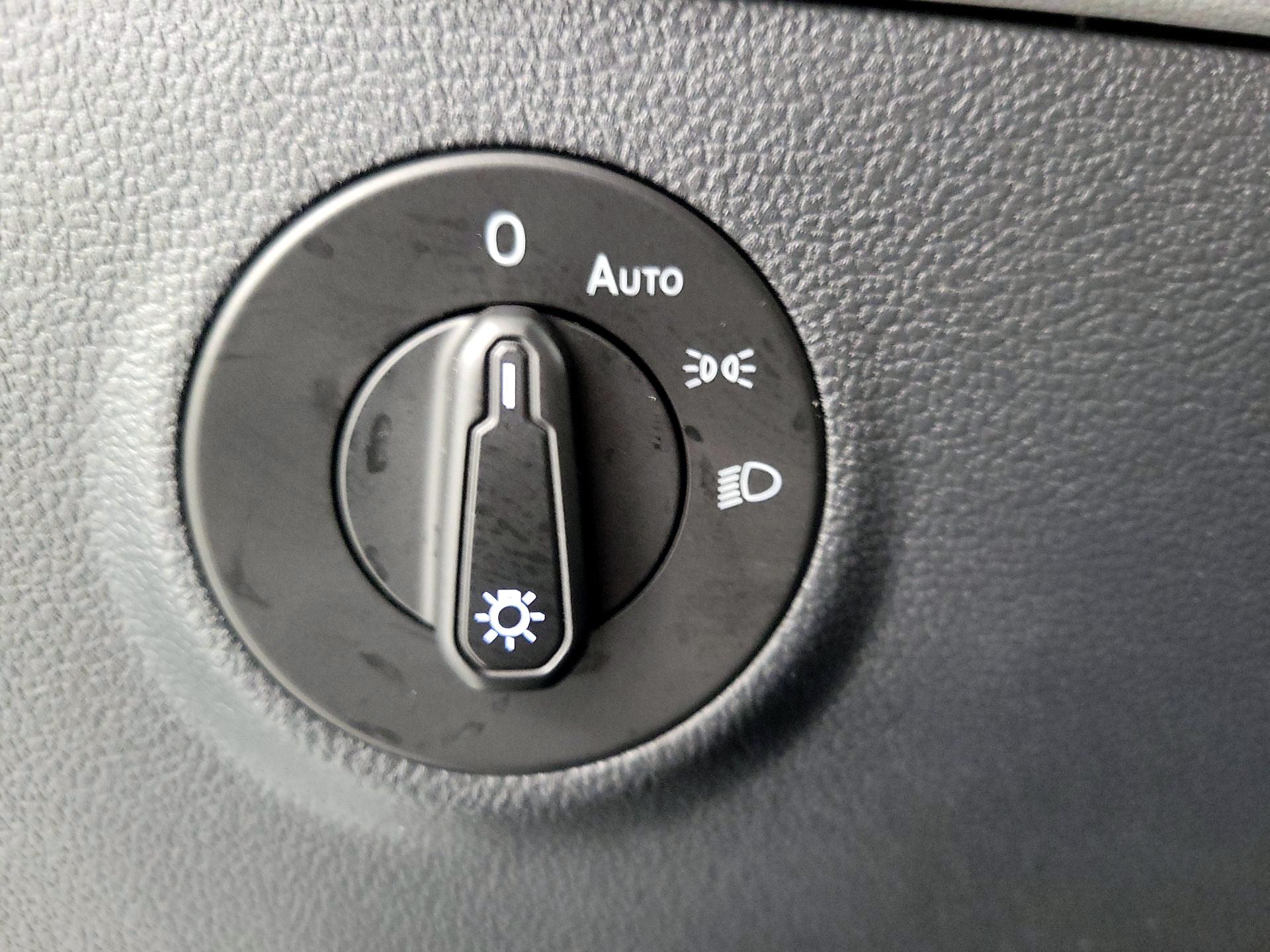 Thumbnail: 2024 Volkswagen Taos - 13