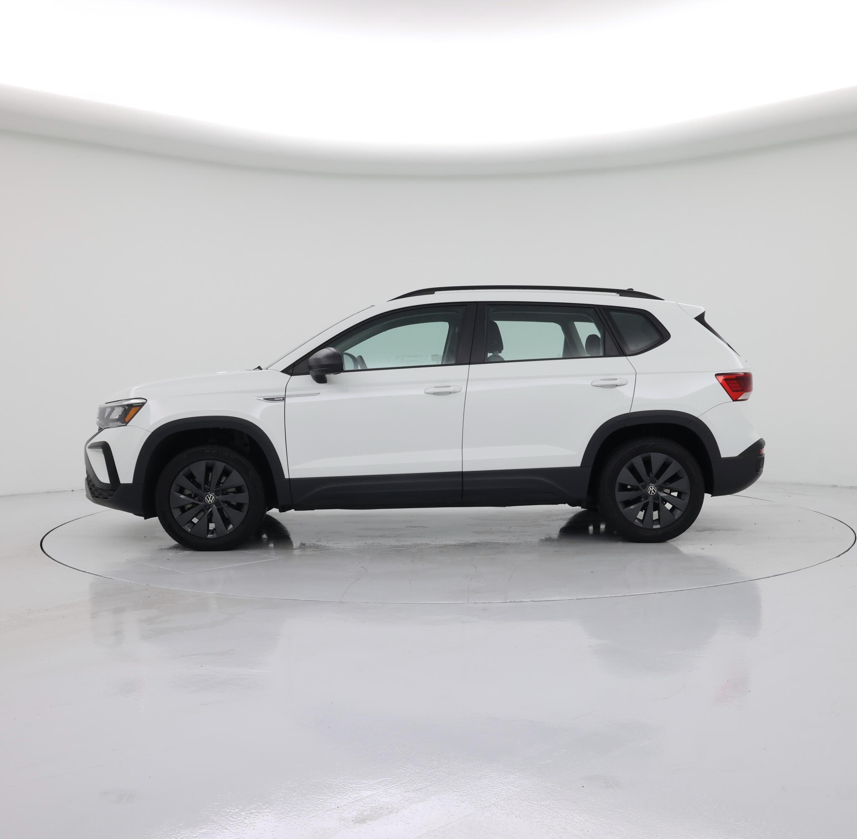 Thumbnail: 2024 Volkswagen Taos - 3