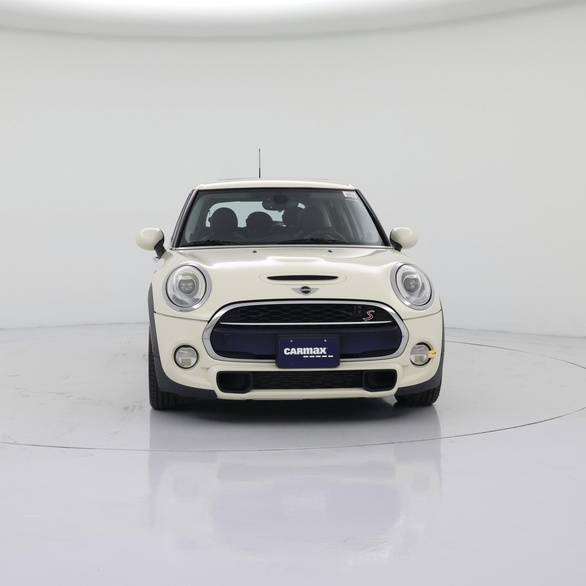 Thumbnail: 2017 MINI Cooper Hardtop - 5